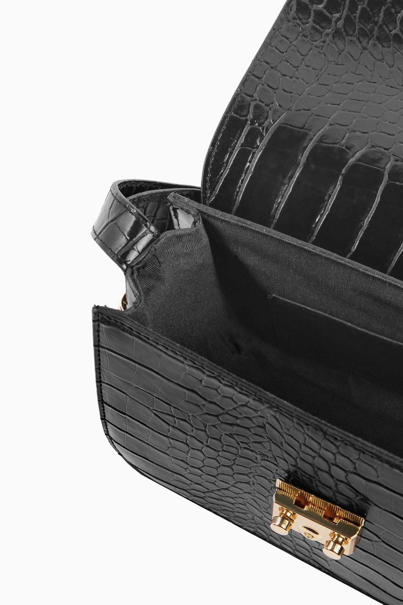 Çapraz Askılı Flap Çanta - Siyah TUGBA