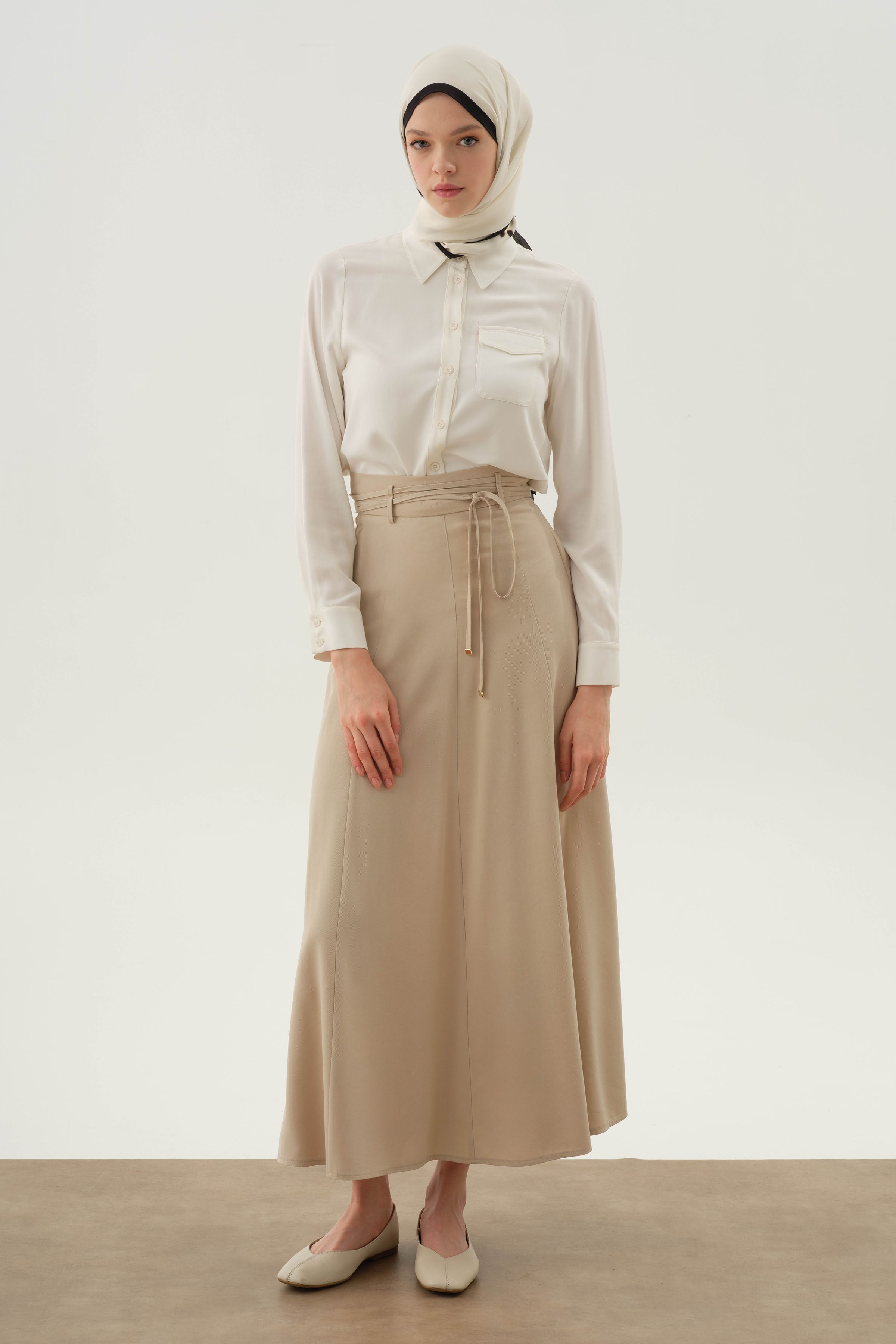 Çapraz Biye Kemerli Parçalı Etek - Bej TUGBA