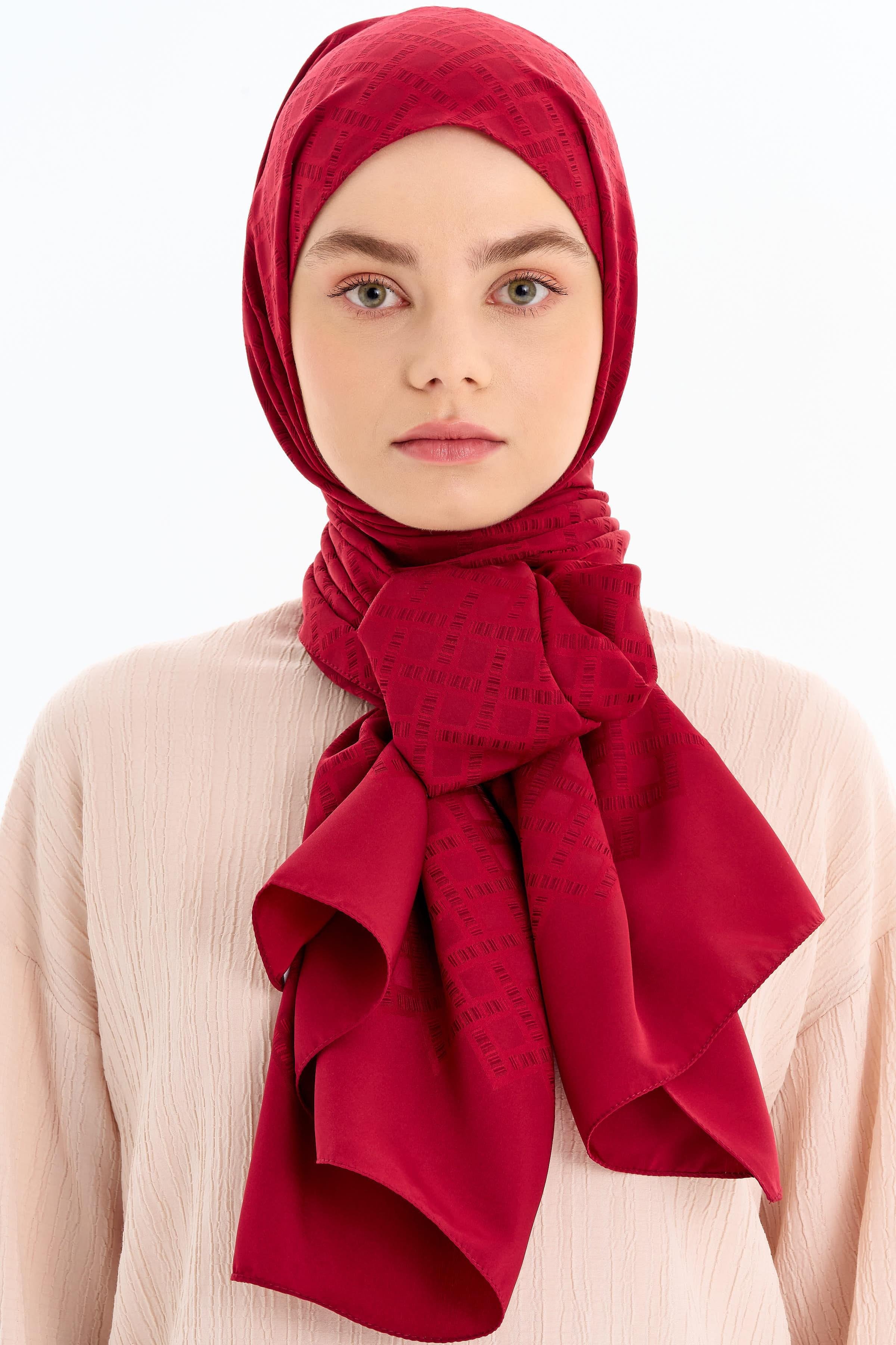 Kare Desen Capri Şal - Bordo TUGBA