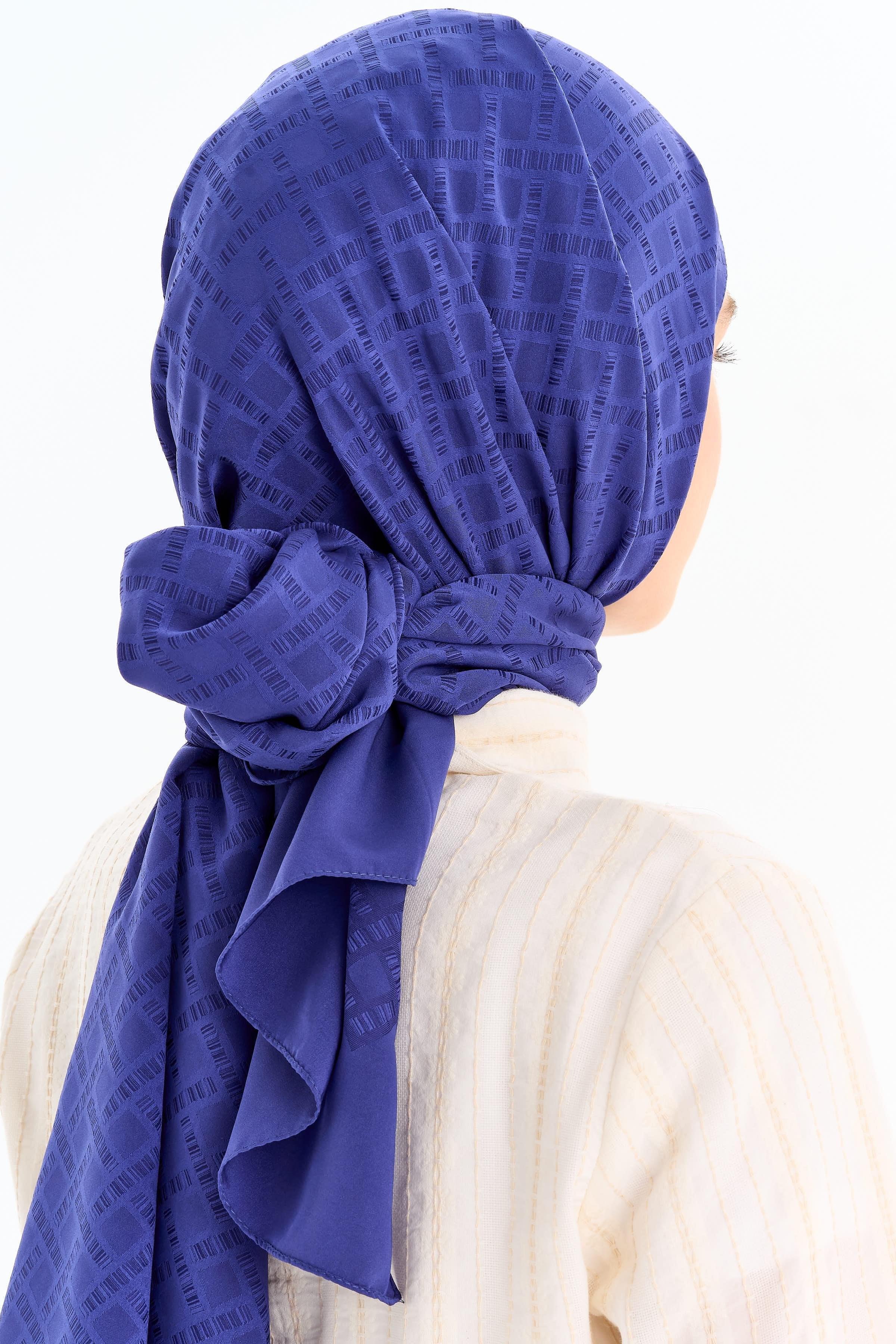 Kare Desen Capri Şal - Havacı TUGBA