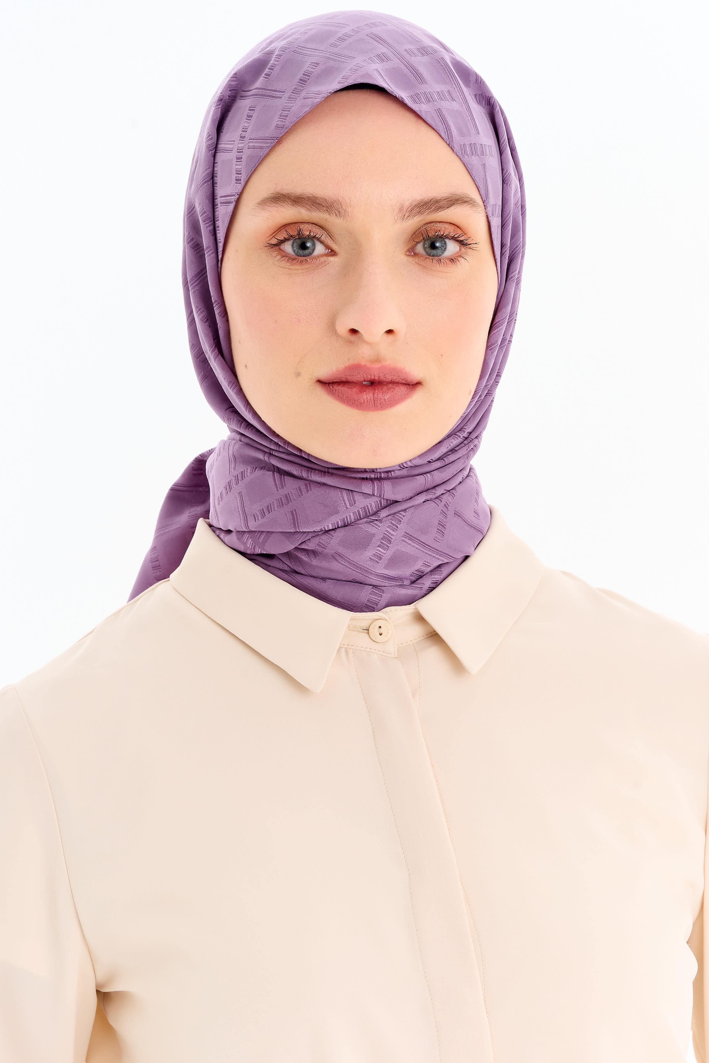 Kare Desen Capri Şal - Mor TUGBA