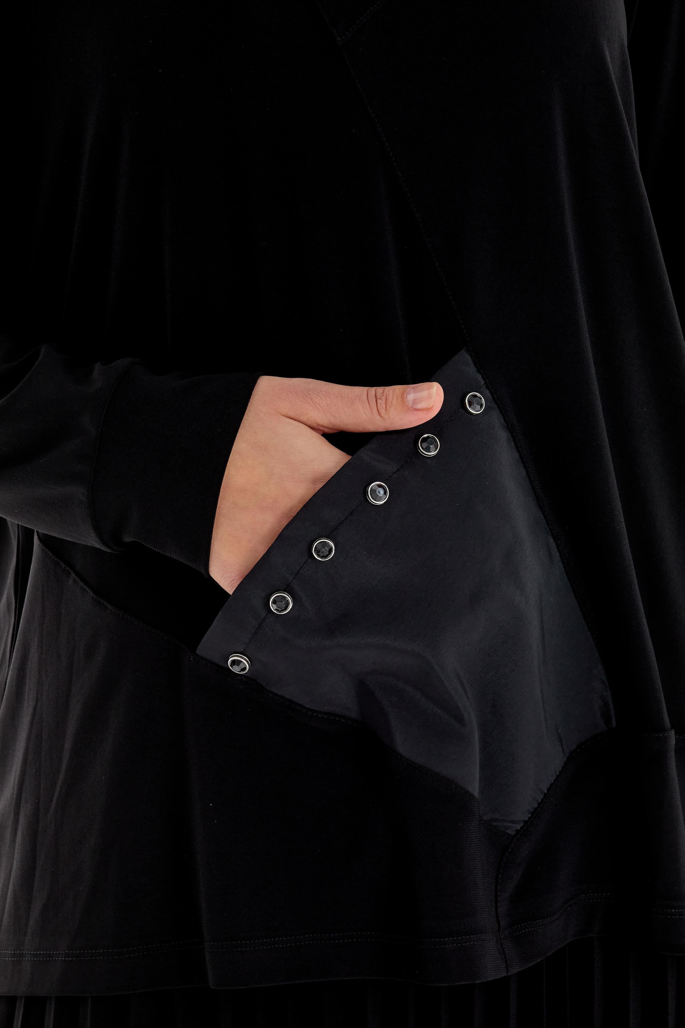 Cebi Garnili Bluz Etek Takım - Siyah TUGBA