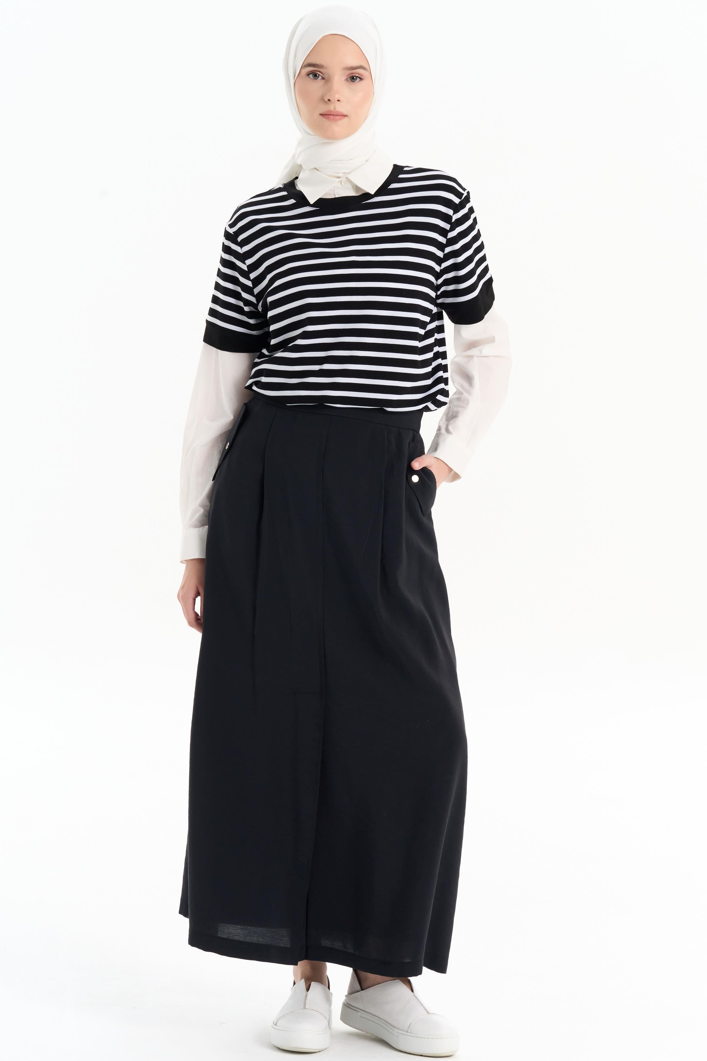 Cep Kapağı Detaylı Etek - Siyah TUGBA