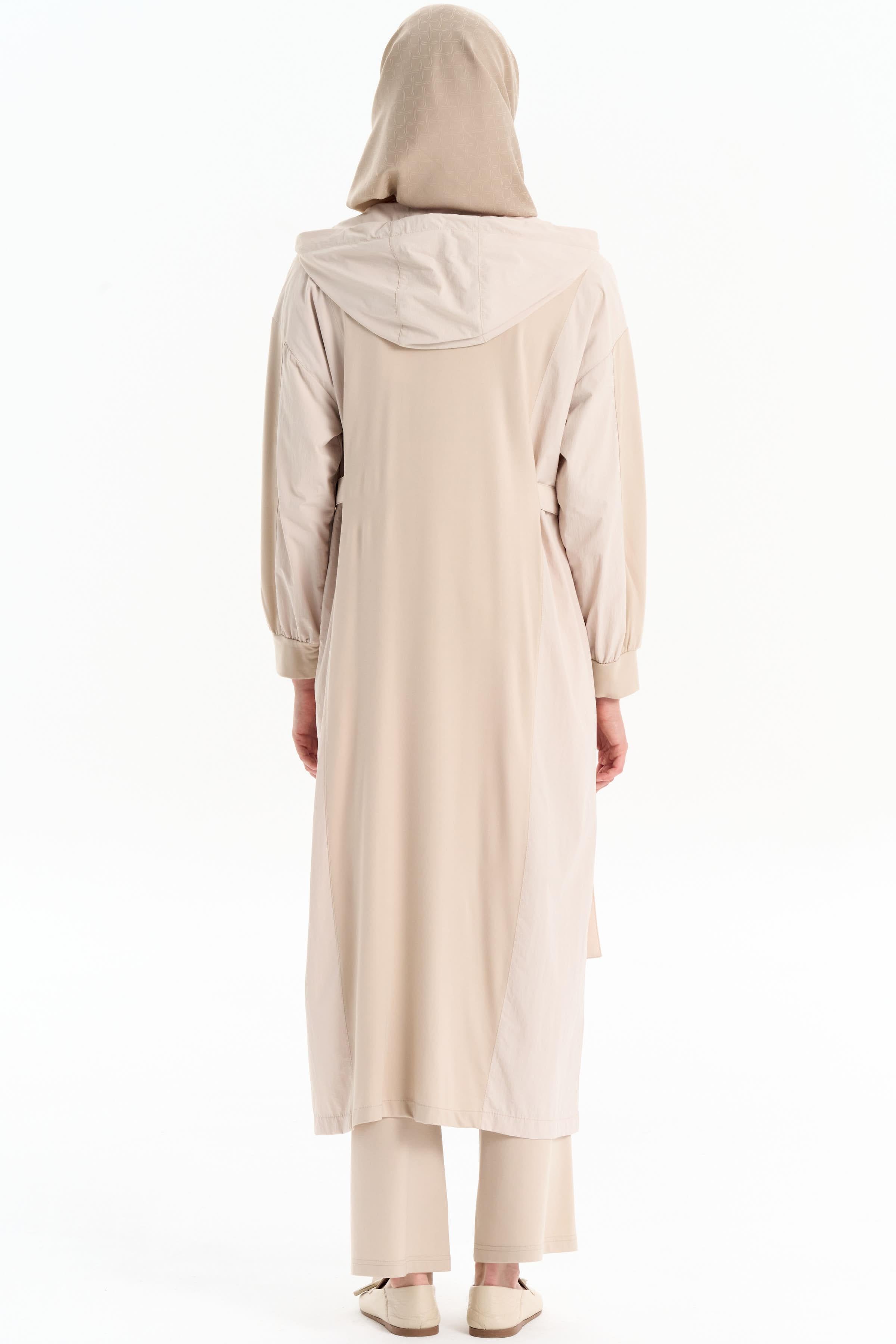 Cepler İnci Detaylı Garnili Pardesü - Bej TUGBA