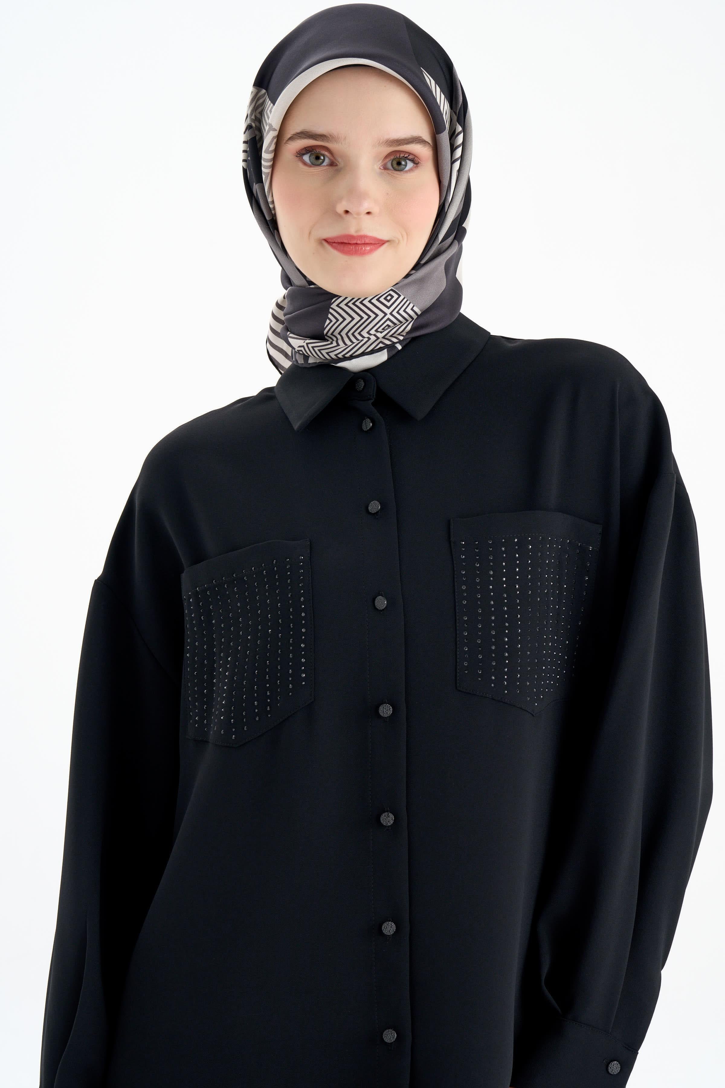 Cepler Taş Baskılı Gömlek - Siyah TUGBA