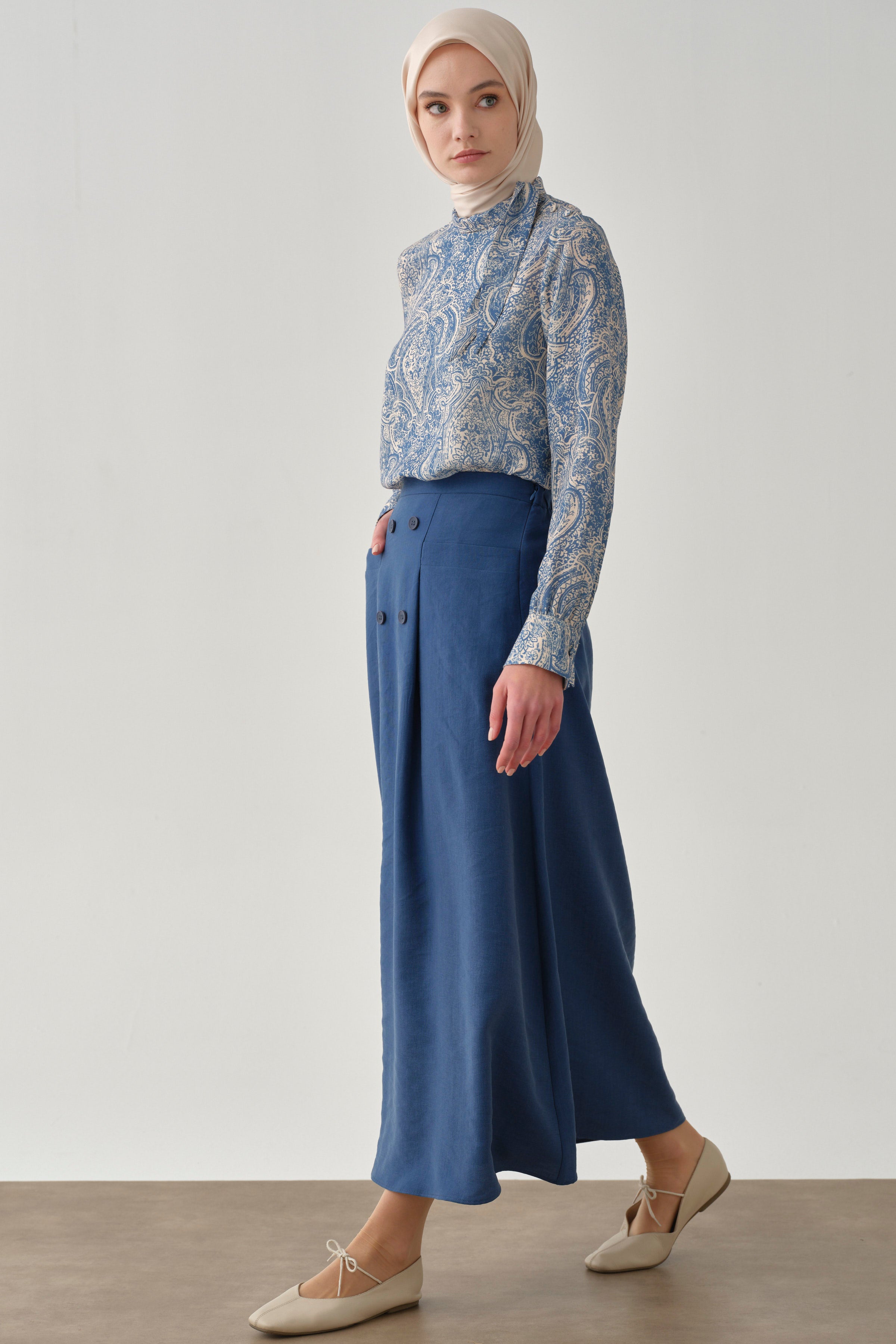 Cepli Düğme Detaylı Etek - İndigo TUGBA