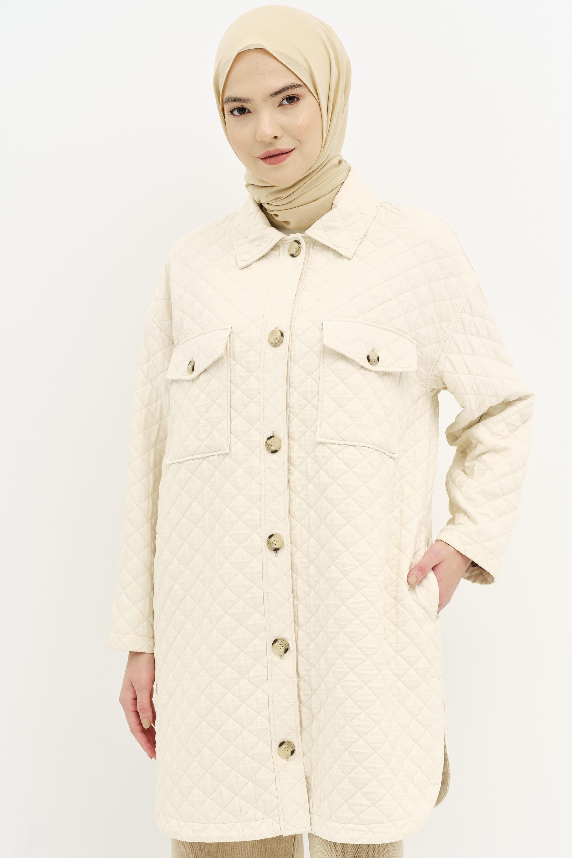 Cepli İnce Kapitone Kap - Krem TUGBA