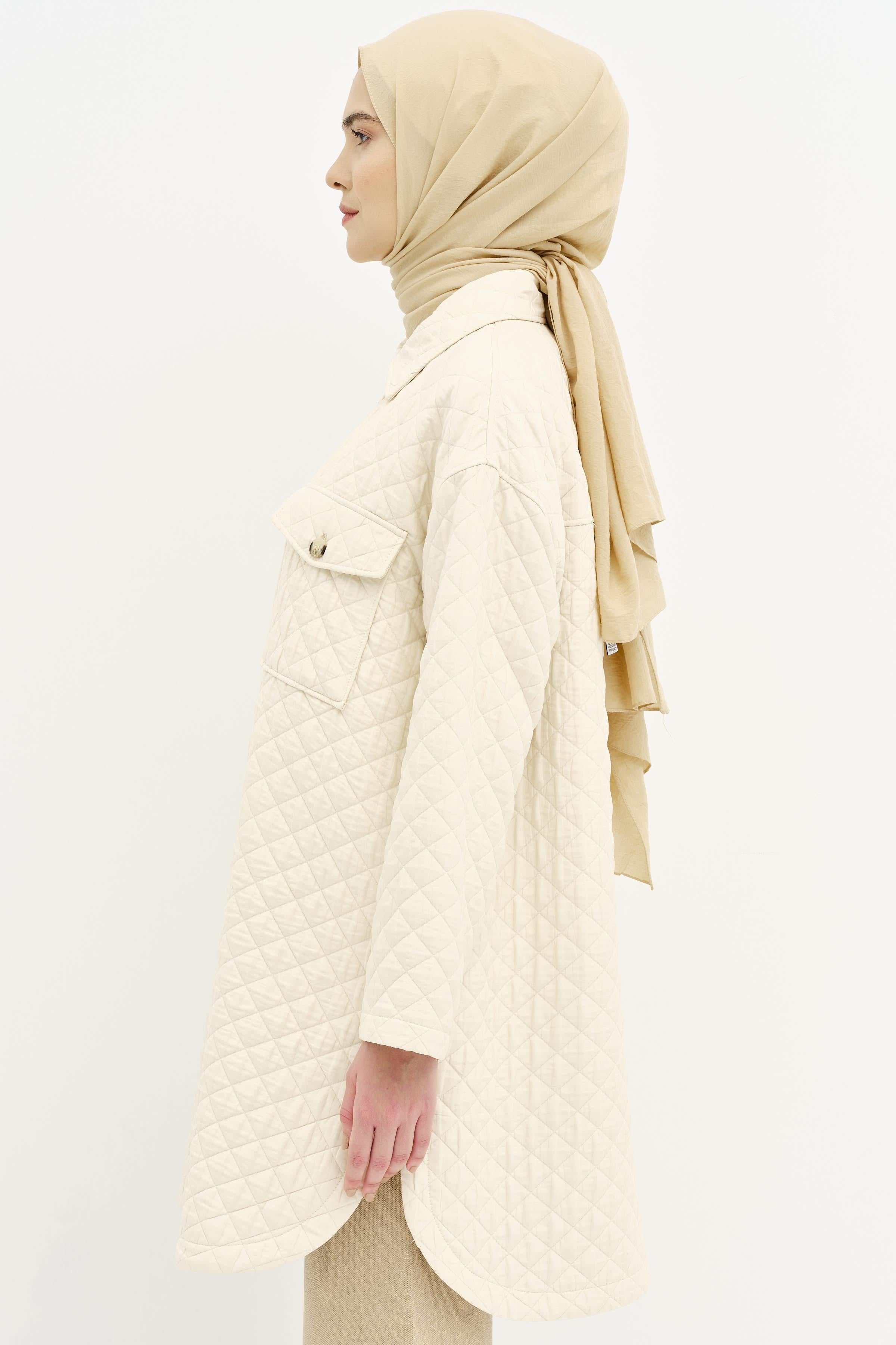 Cepli İnce Kapitone Kap - Krem TUGBA