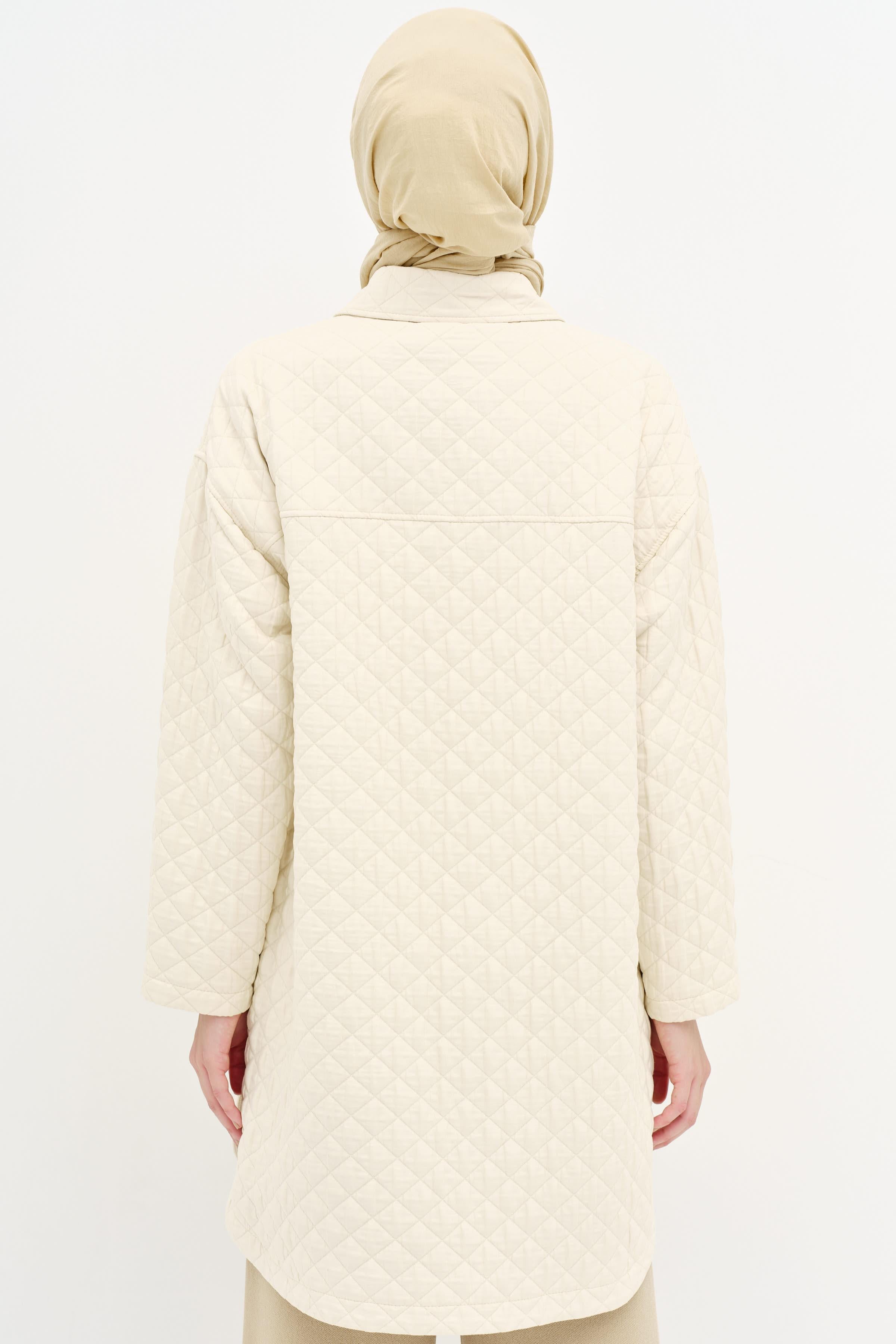 Cepli İnce Kapitone Kap - Krem TUGBA