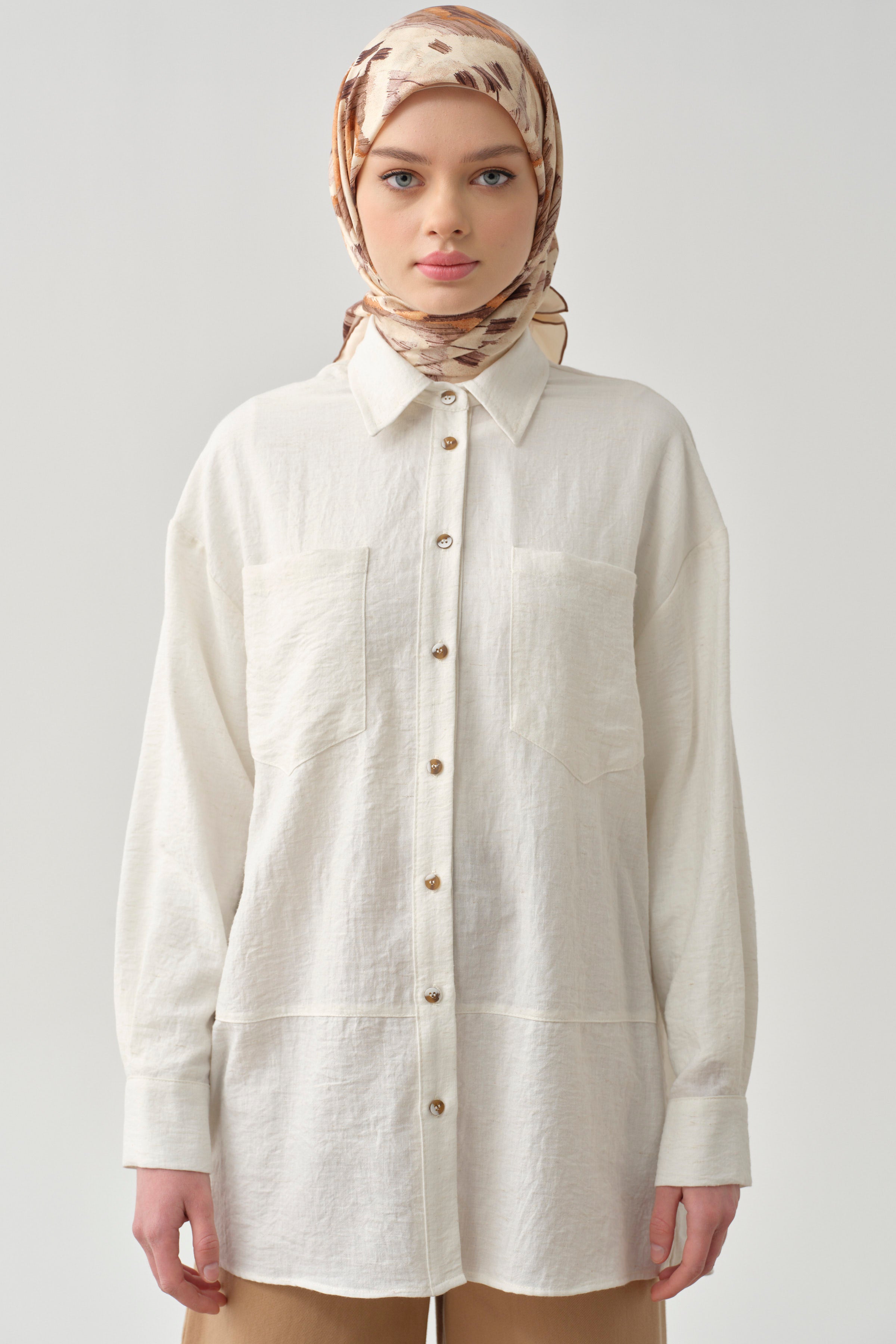 Cepli Kesik Detaylı Tunik - Ekru TUGBA