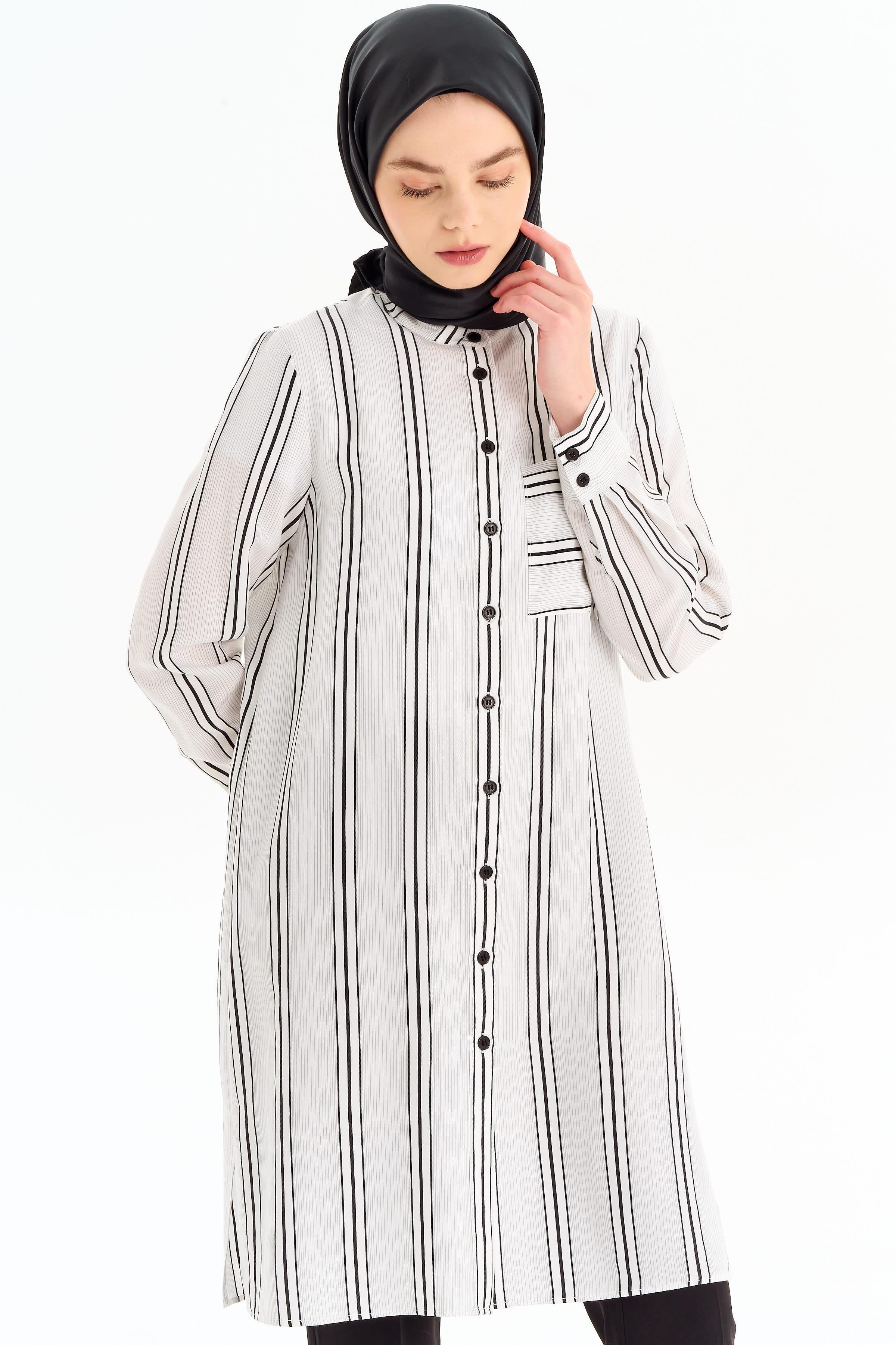 Cepli Yırtmaç Detaylı Çizgili Tunik - Siyah TUGBA