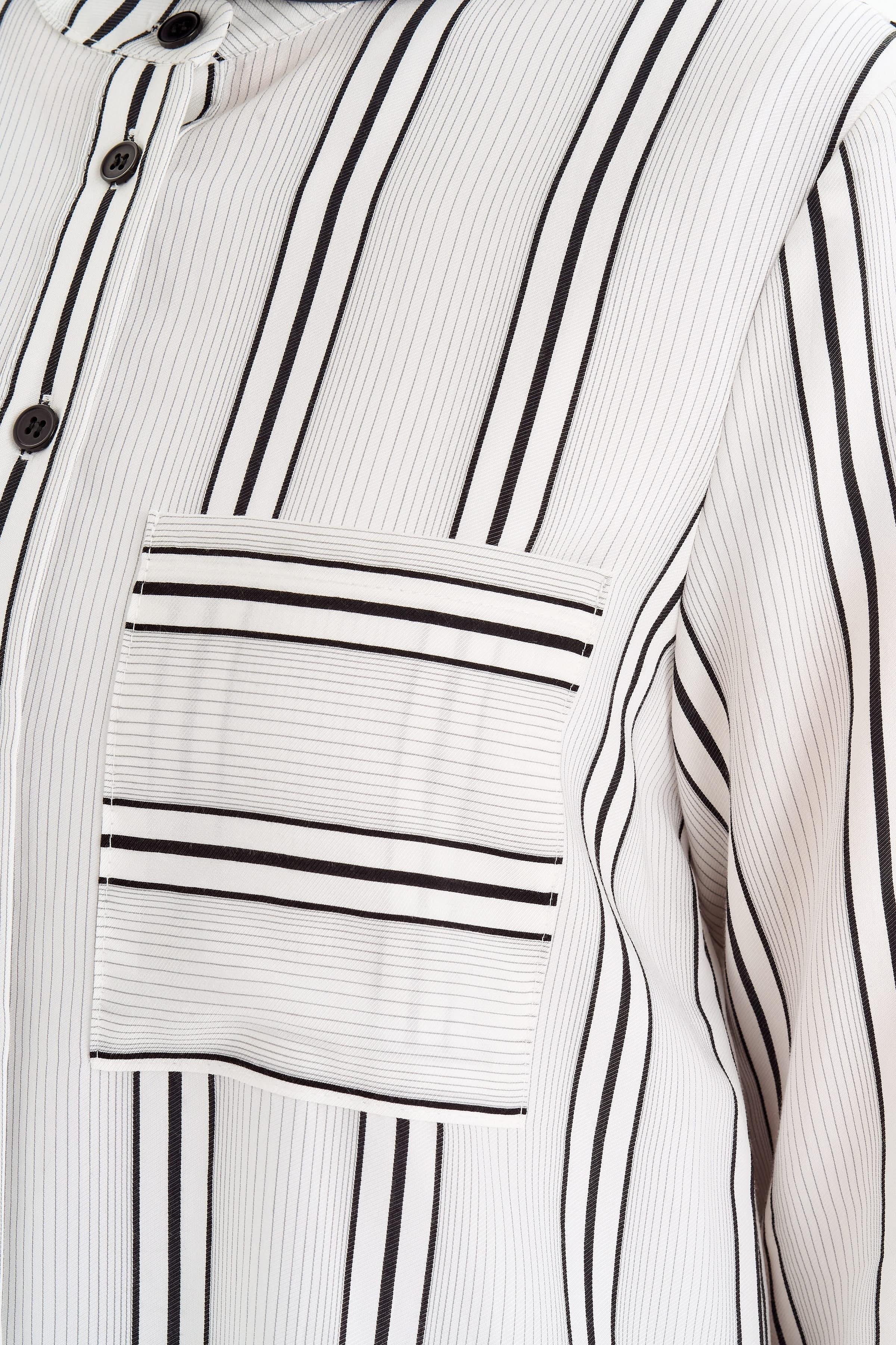 Cepli Yırtmaç Detaylı Çizgili Tunik - Siyah TUGBA