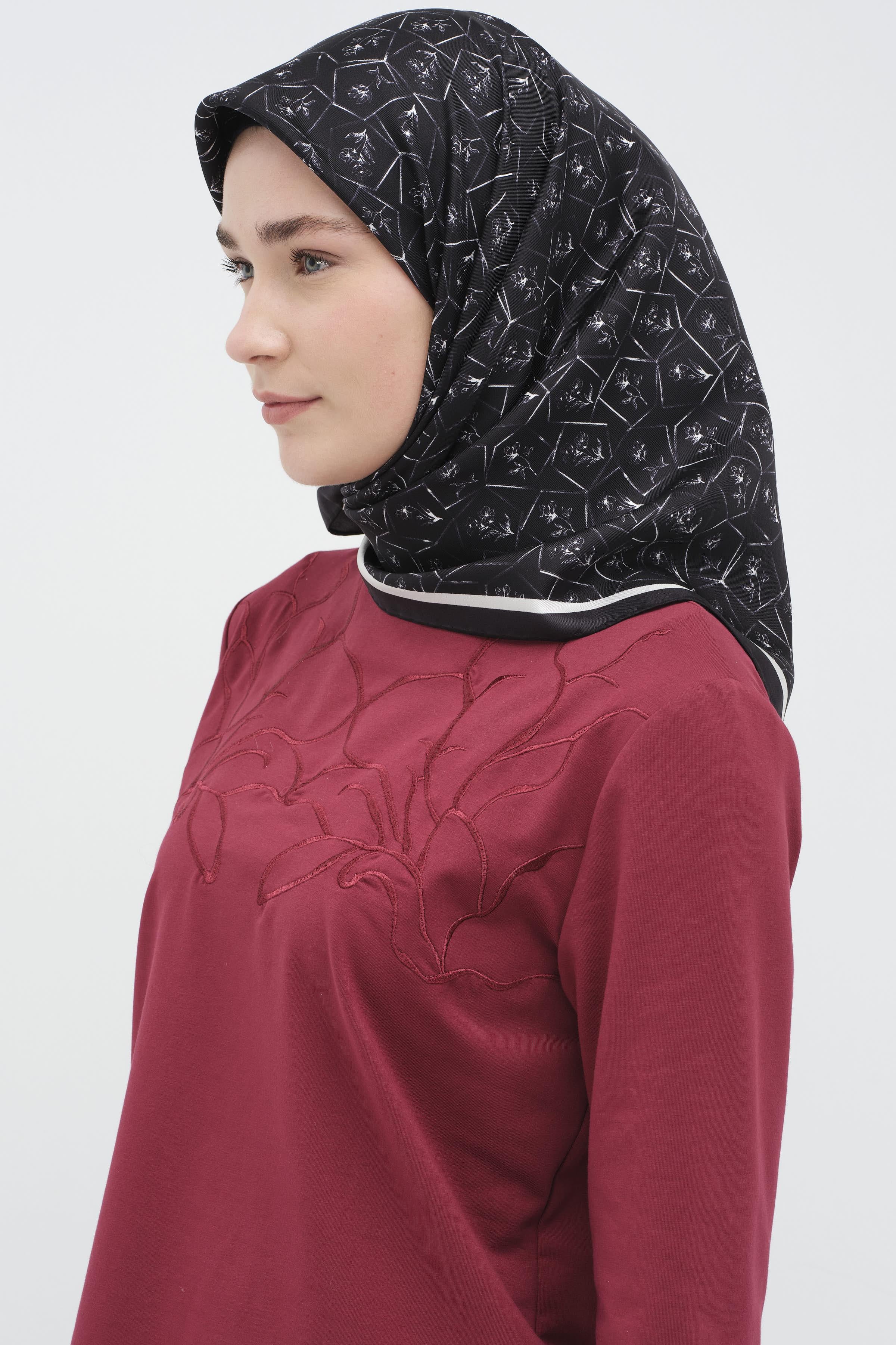 Çerçeveli Twill İpek Eşarp - Siyah TUGBA