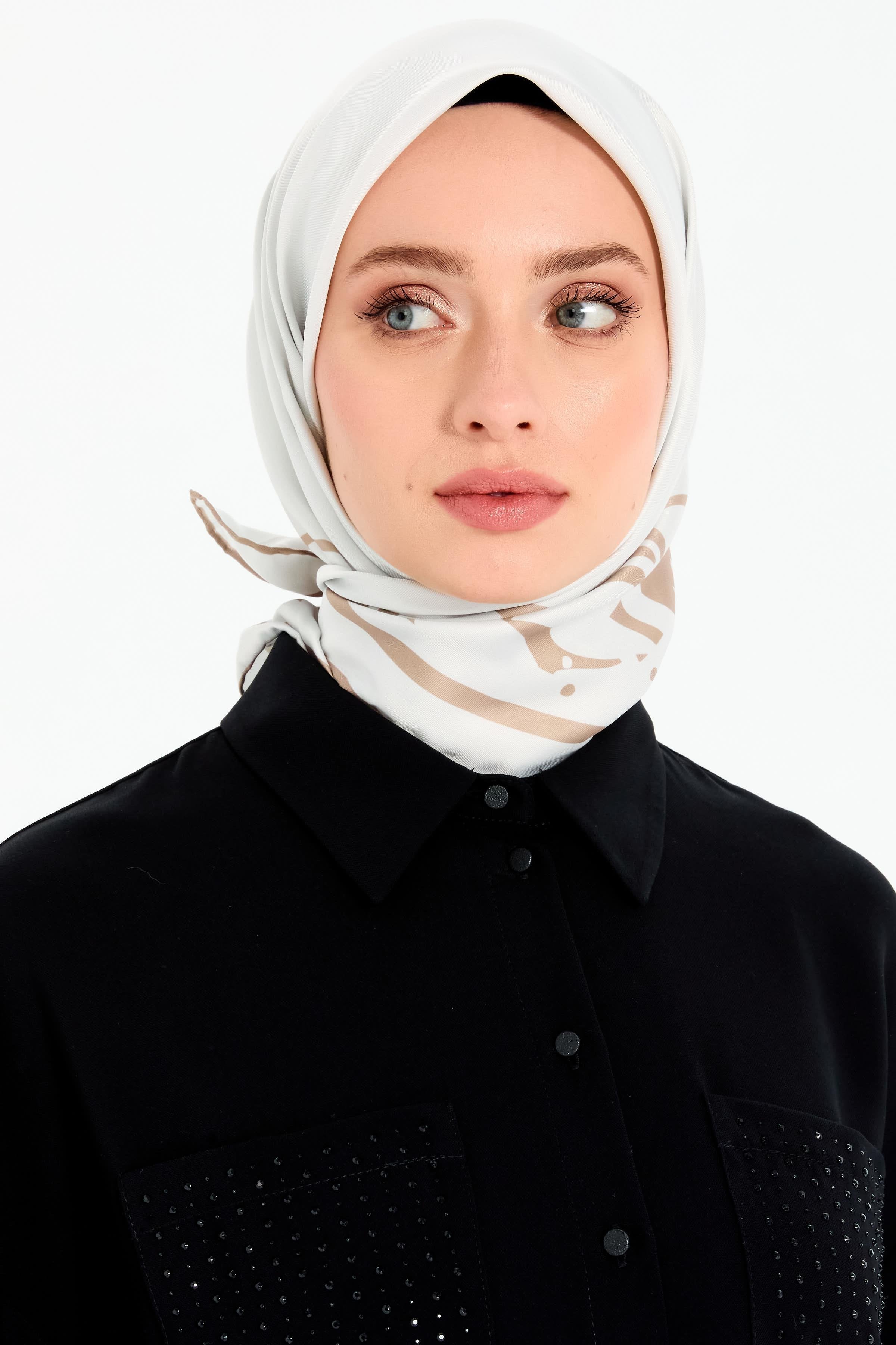 Çiçek Çerçeve Desenli Stil Eşarp - Bej TUGBA