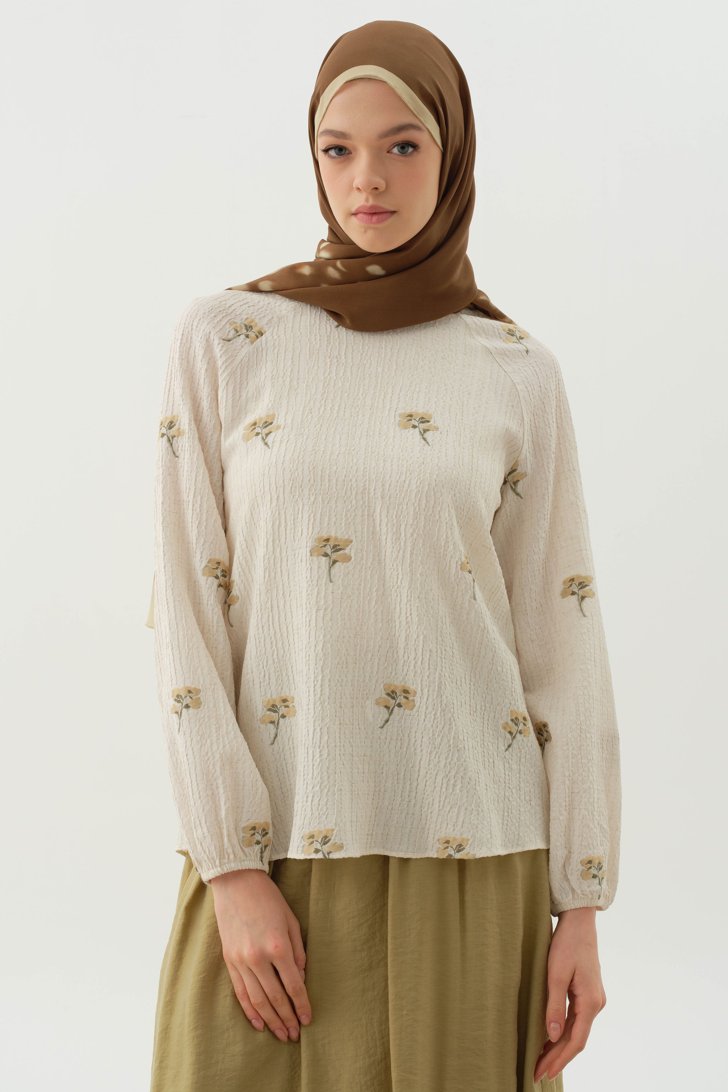 Çiçek Desenli Bluz - Haki TUGBA