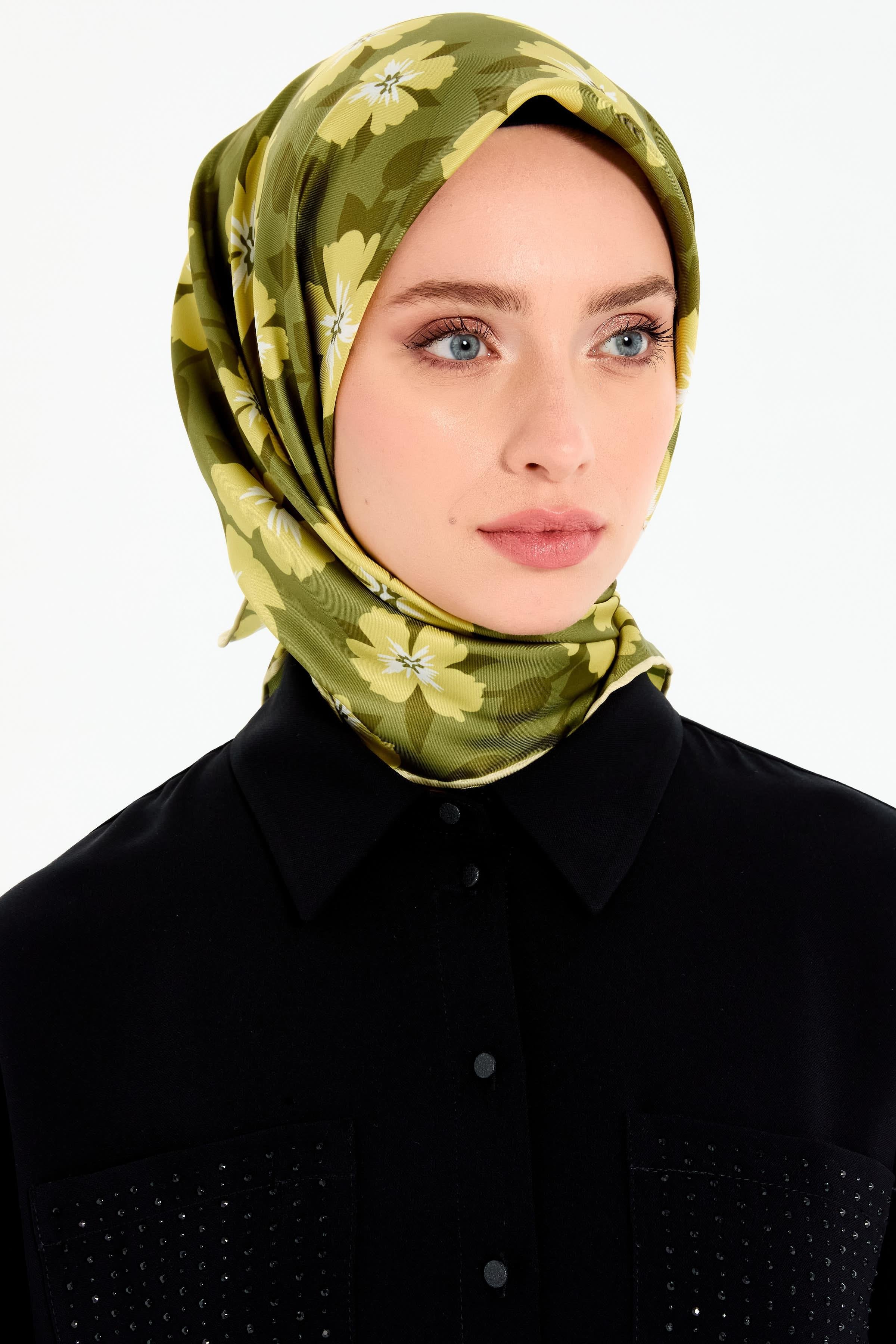 Çiçek Desenli Stil Eşarp - Asit TUGBA