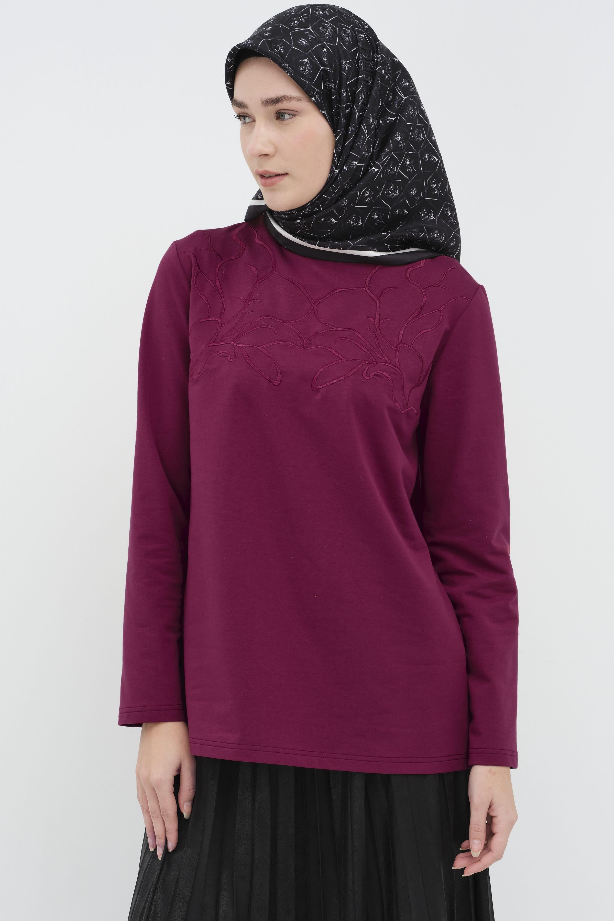 Çiçek Nakışlı Örme Bluz - Vişne TUGBA