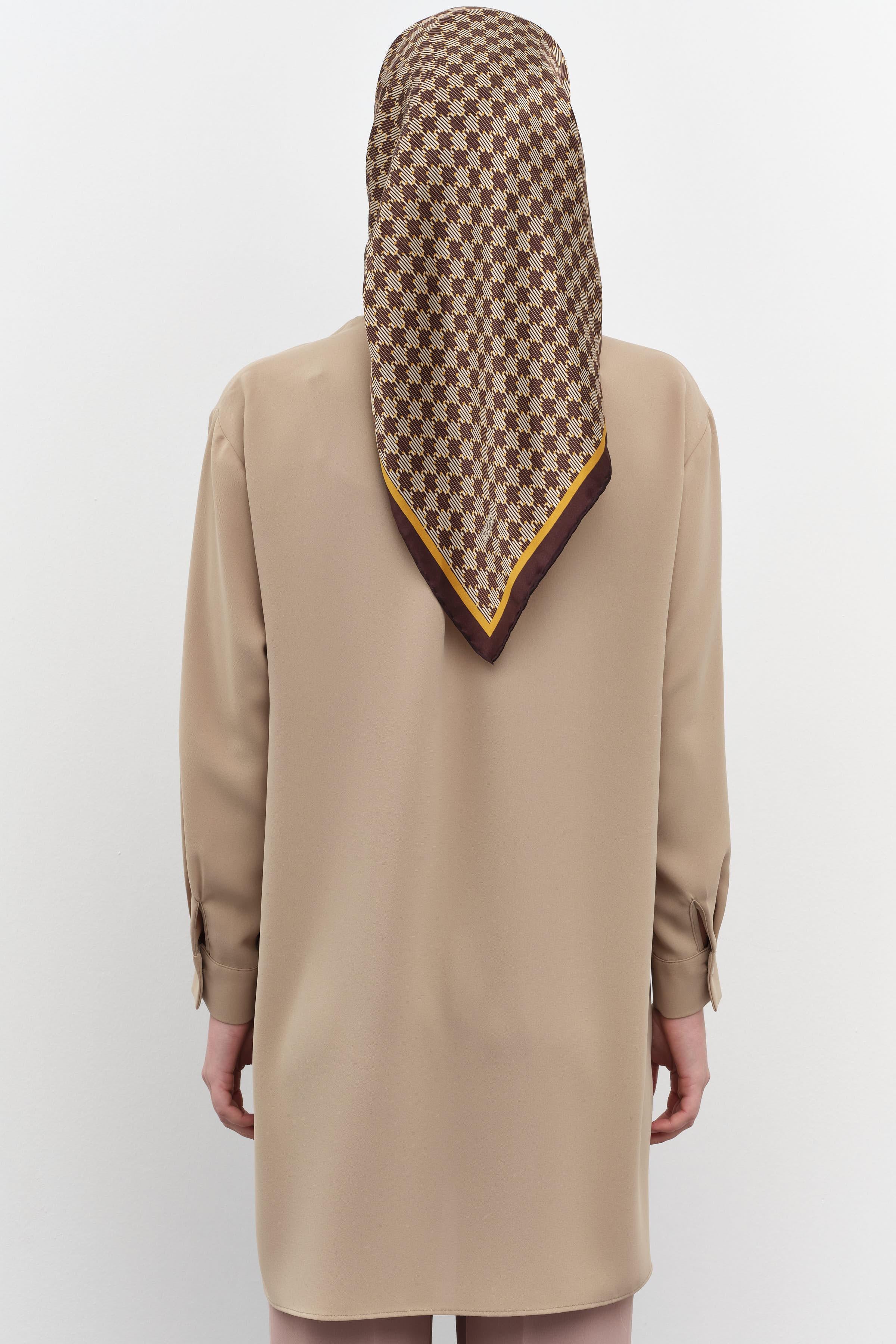 Çiçekli Kravat Detaylı Tunik - Vizon TUGBA