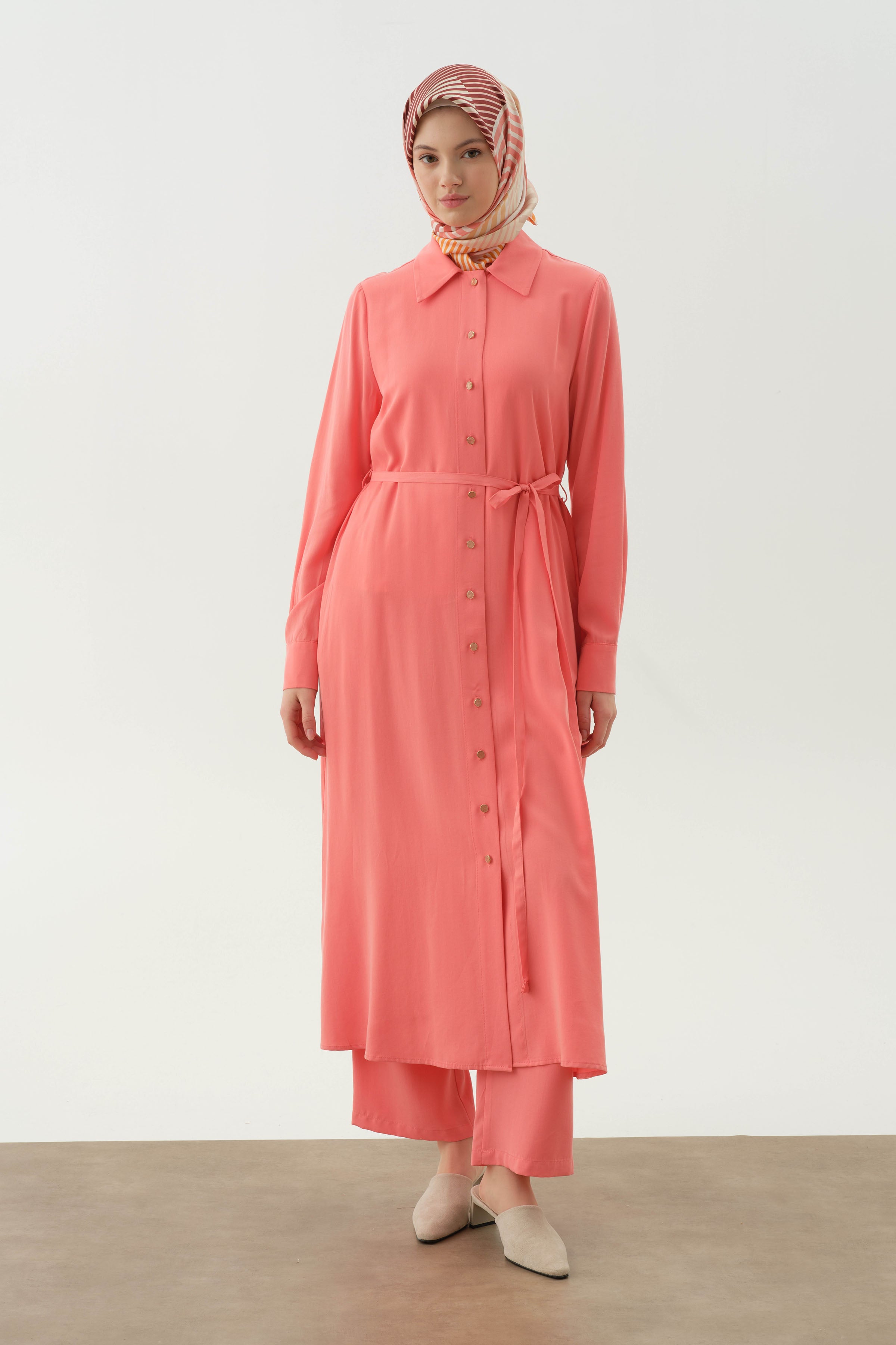 Çift Dolama Kemerli Uzun Tunik - Mercan TUGBA