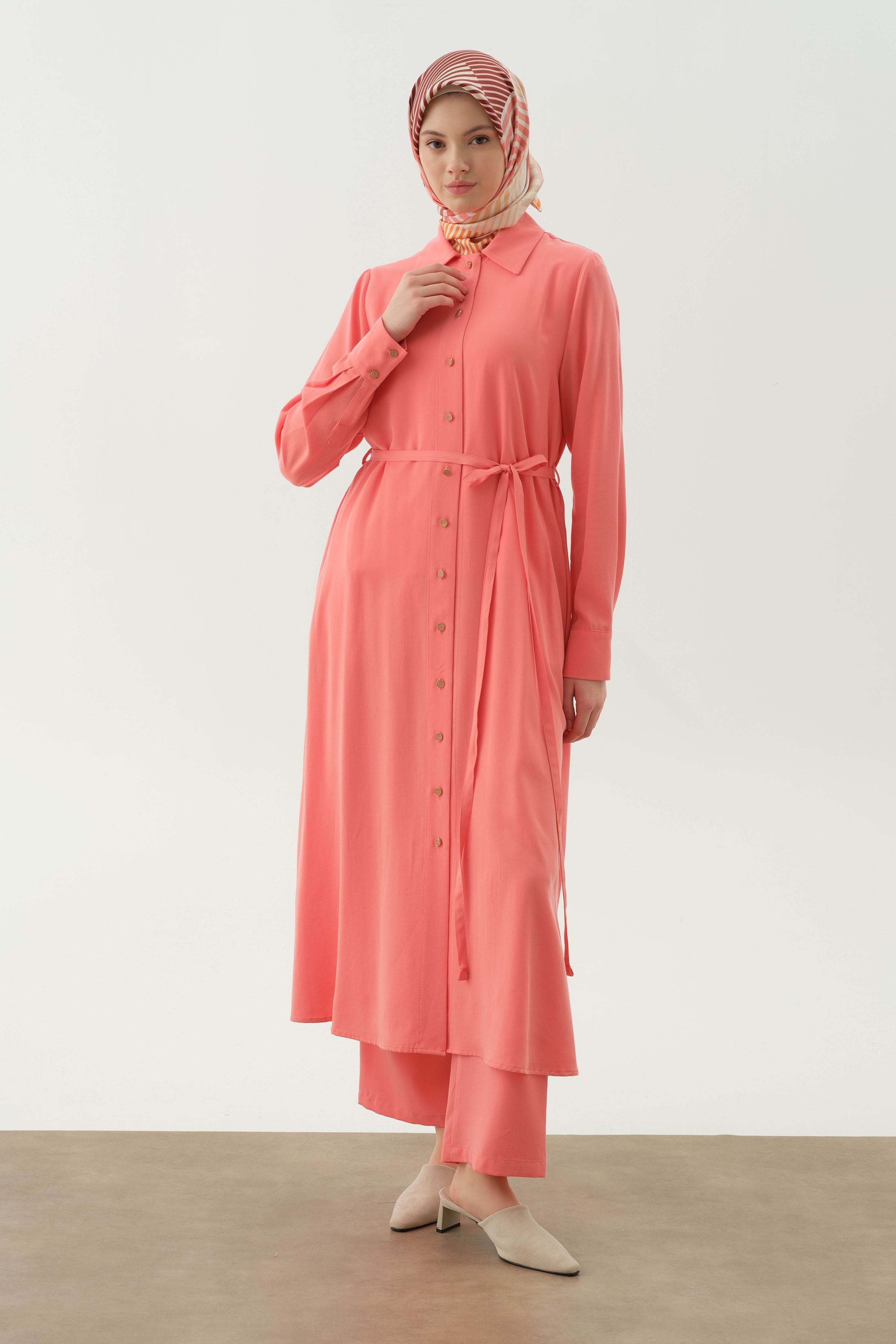 Çift Dolama Kemerli Uzun Tunik - Mercan TUGBA