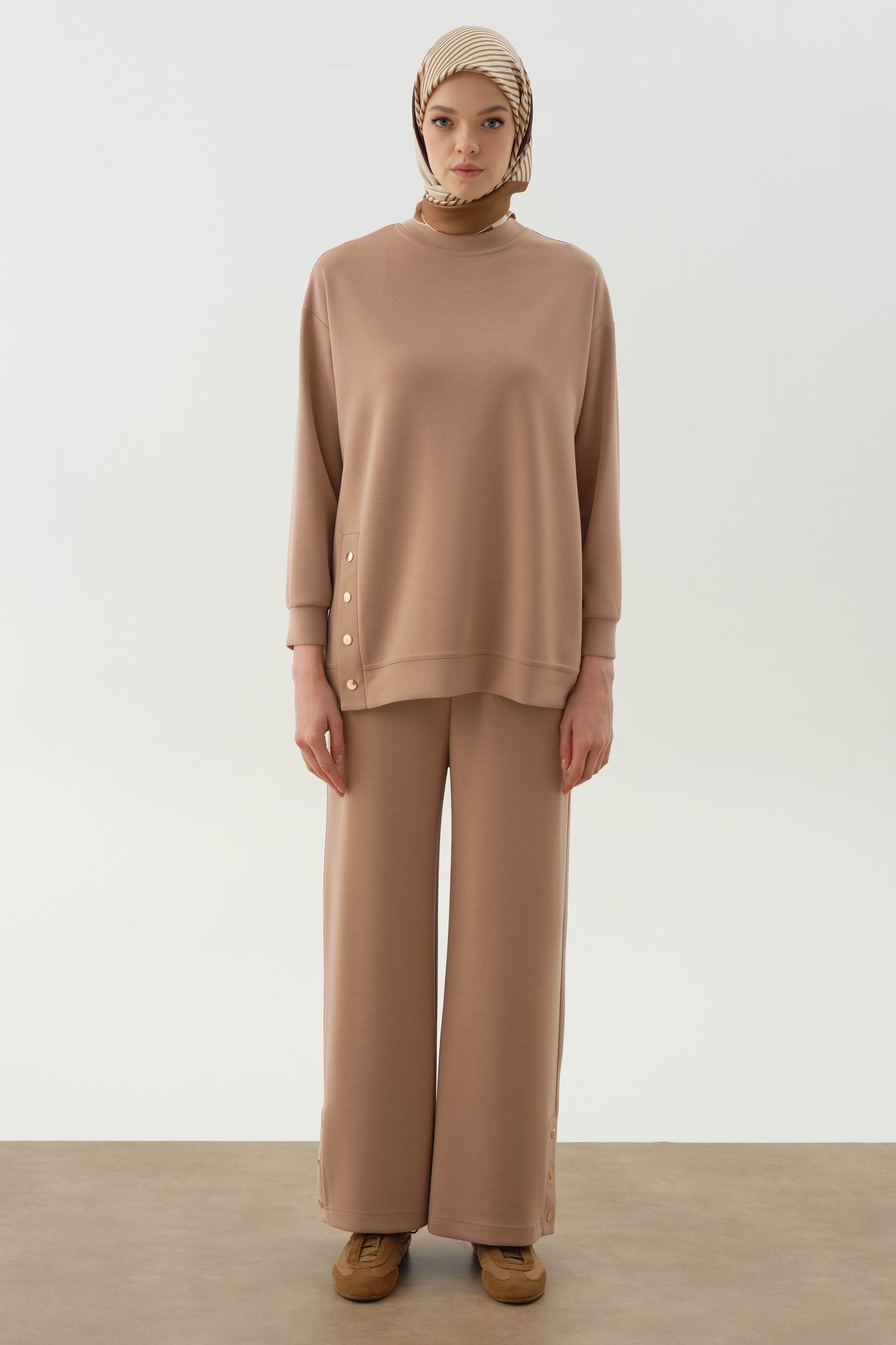 Çıtçıt Yırtmaç Detaylı Örme Tunik - Fındık TUGBA