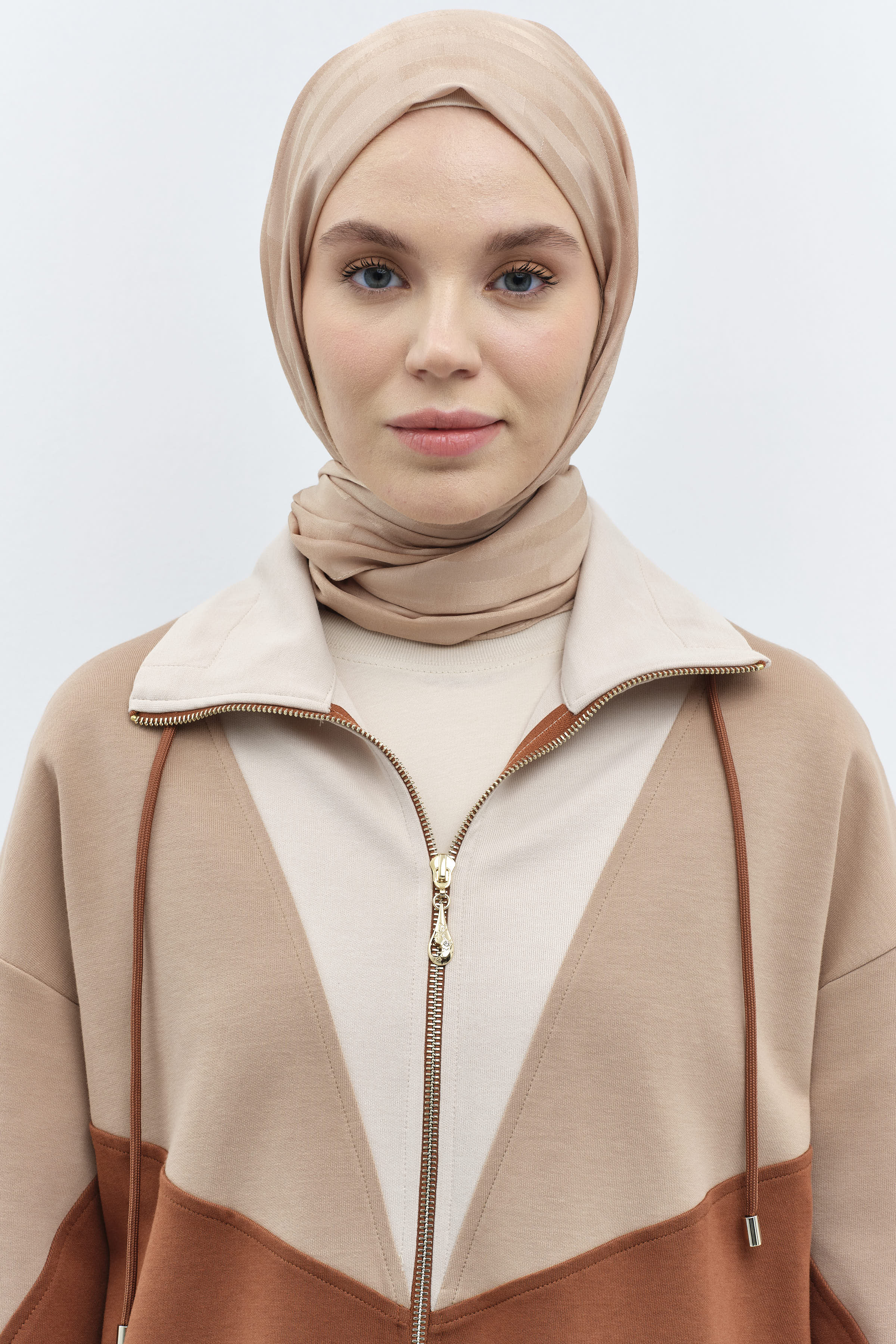 Çizgi Desen Viskon Şal - Bej TUGBA