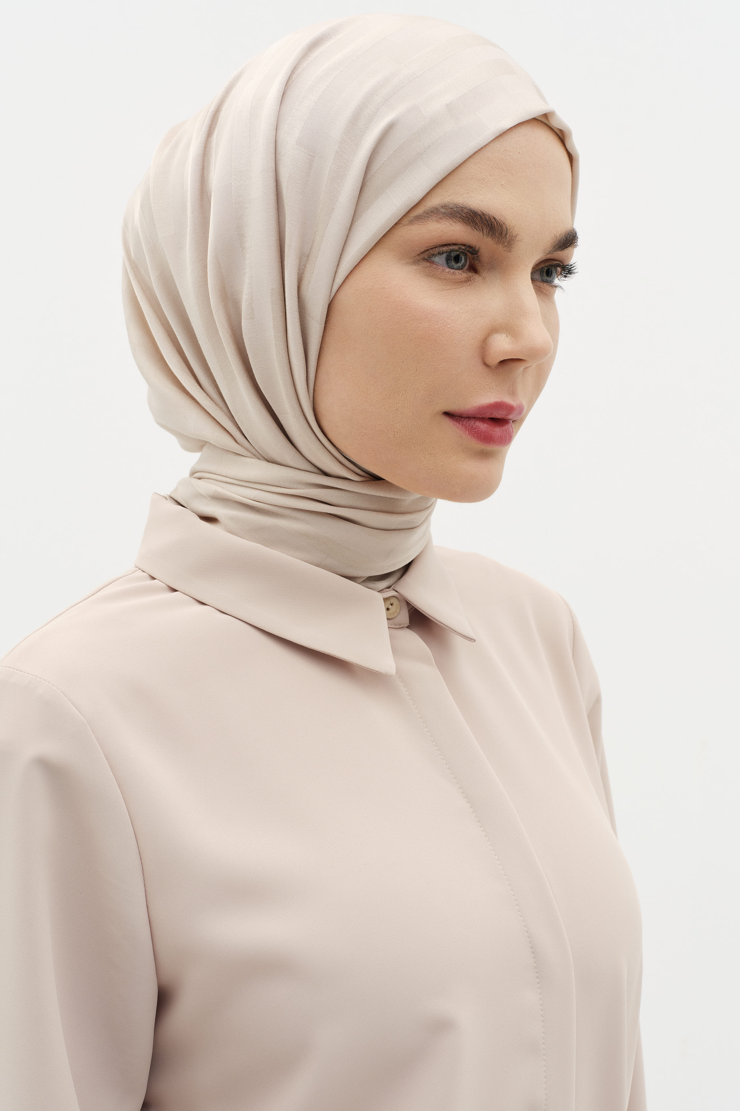 Çizgi Desen Viskon Şal - Kum TUGBA