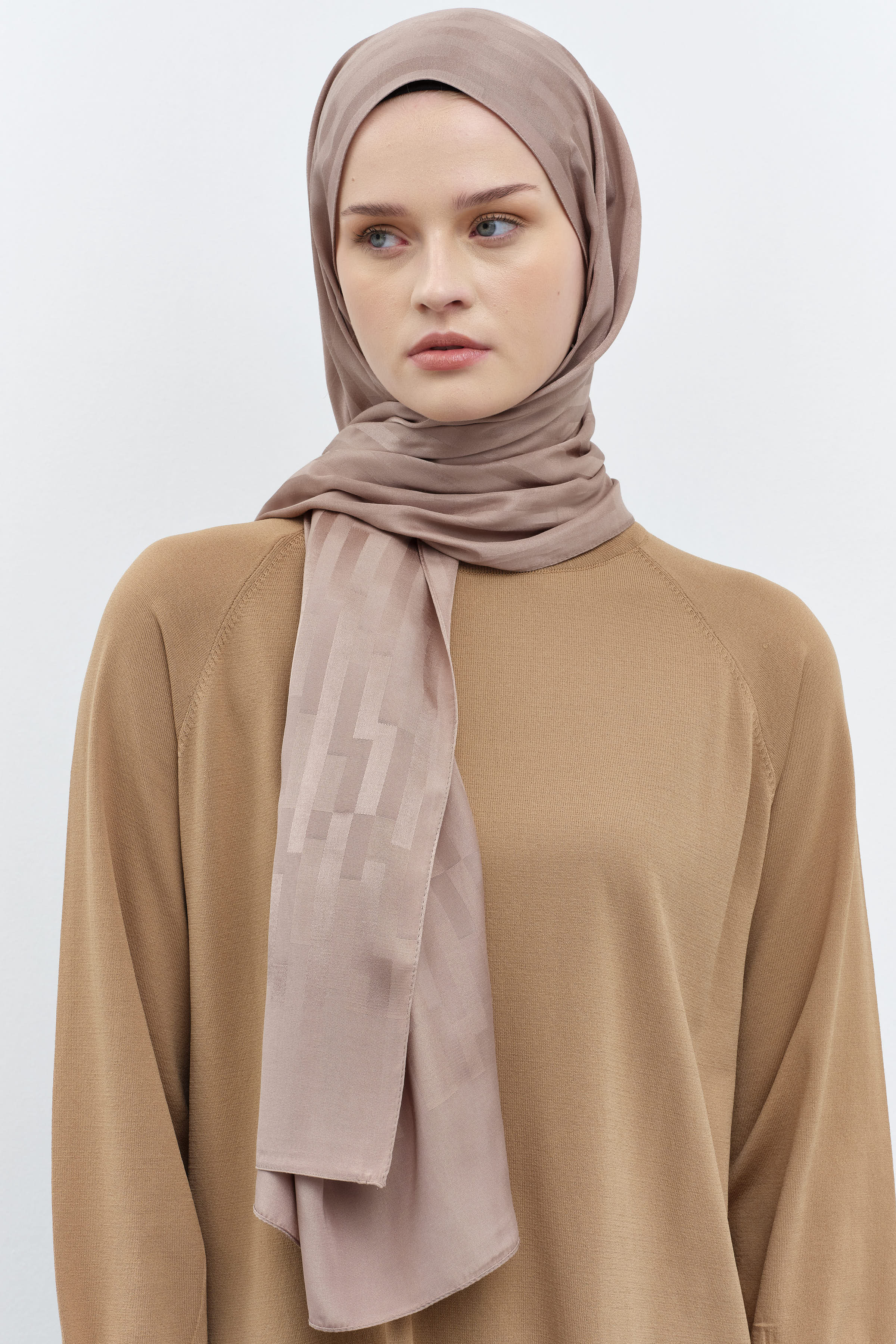 Çizgi Desen Viskon Şal - Vizon TUGBA