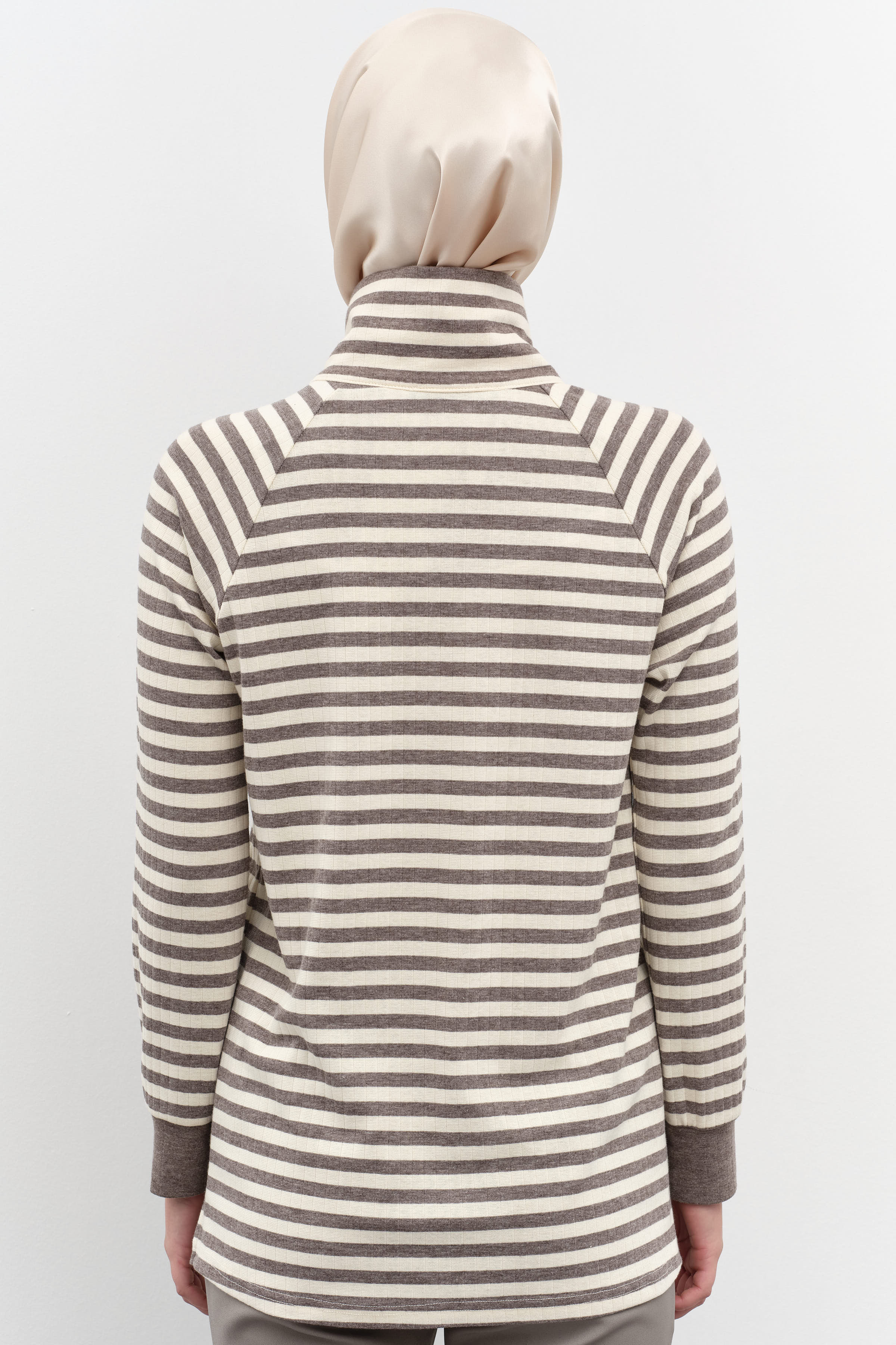 Çizgili Balıkçı Yaka Örme Sweat - Vizon TUGBA