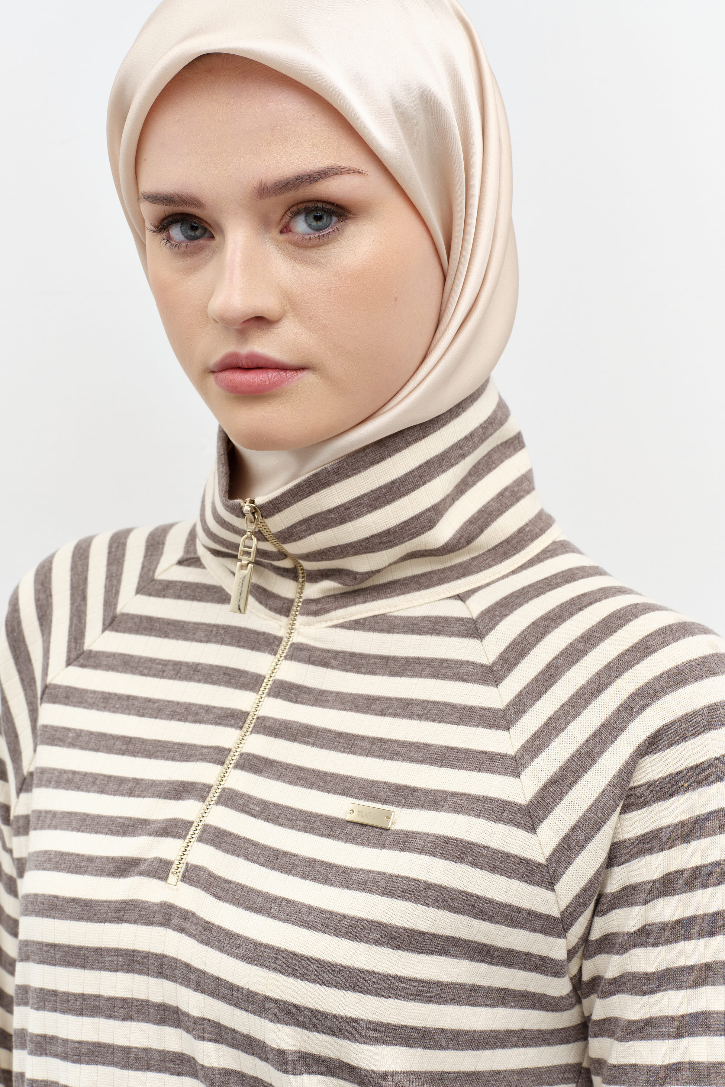 Çizgili Balıkçı Yaka Örme Sweat - Vizon TUGBA