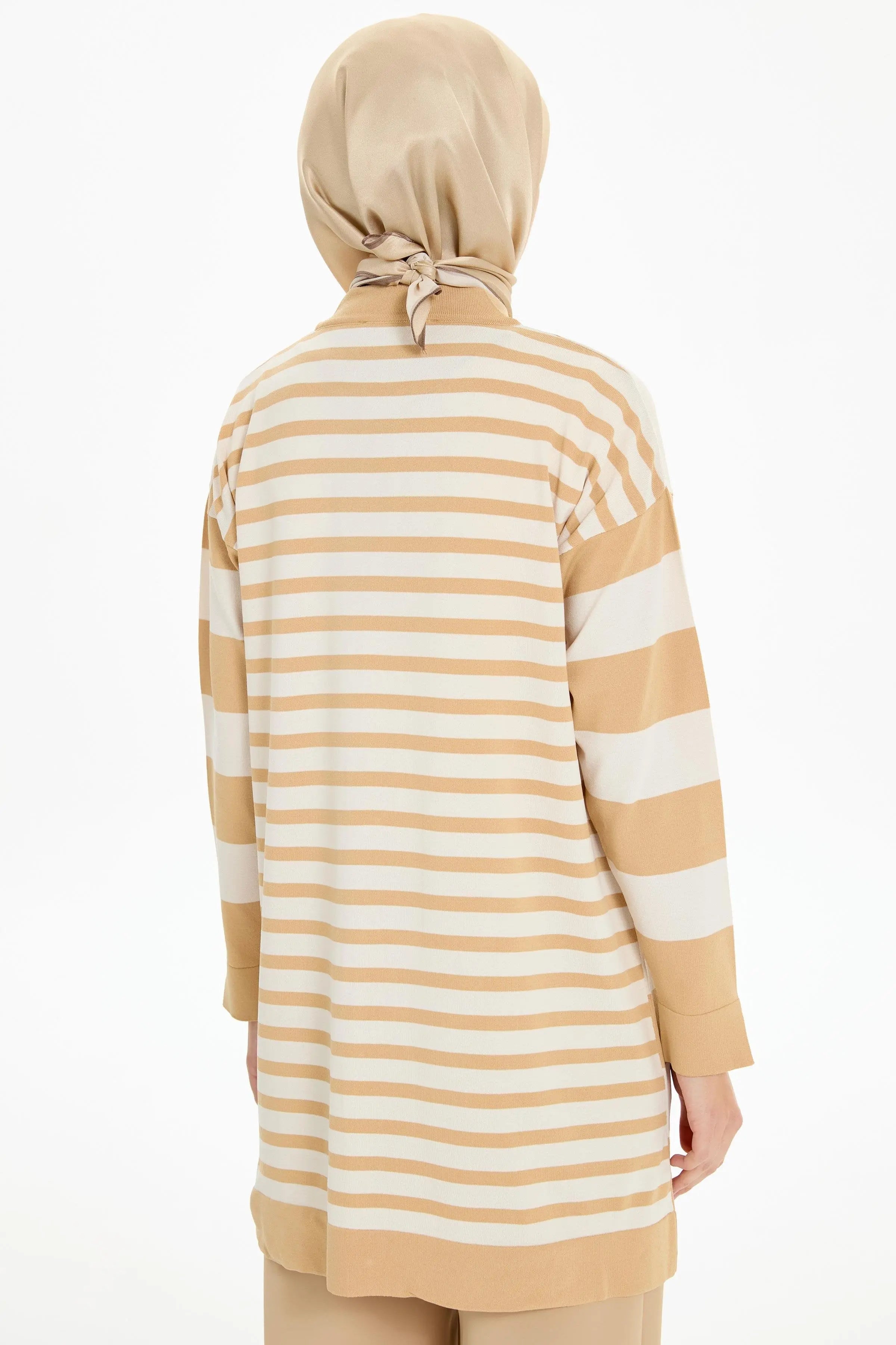 Çizgili Düğme Kapamalı Hırka - Bej TUGBA