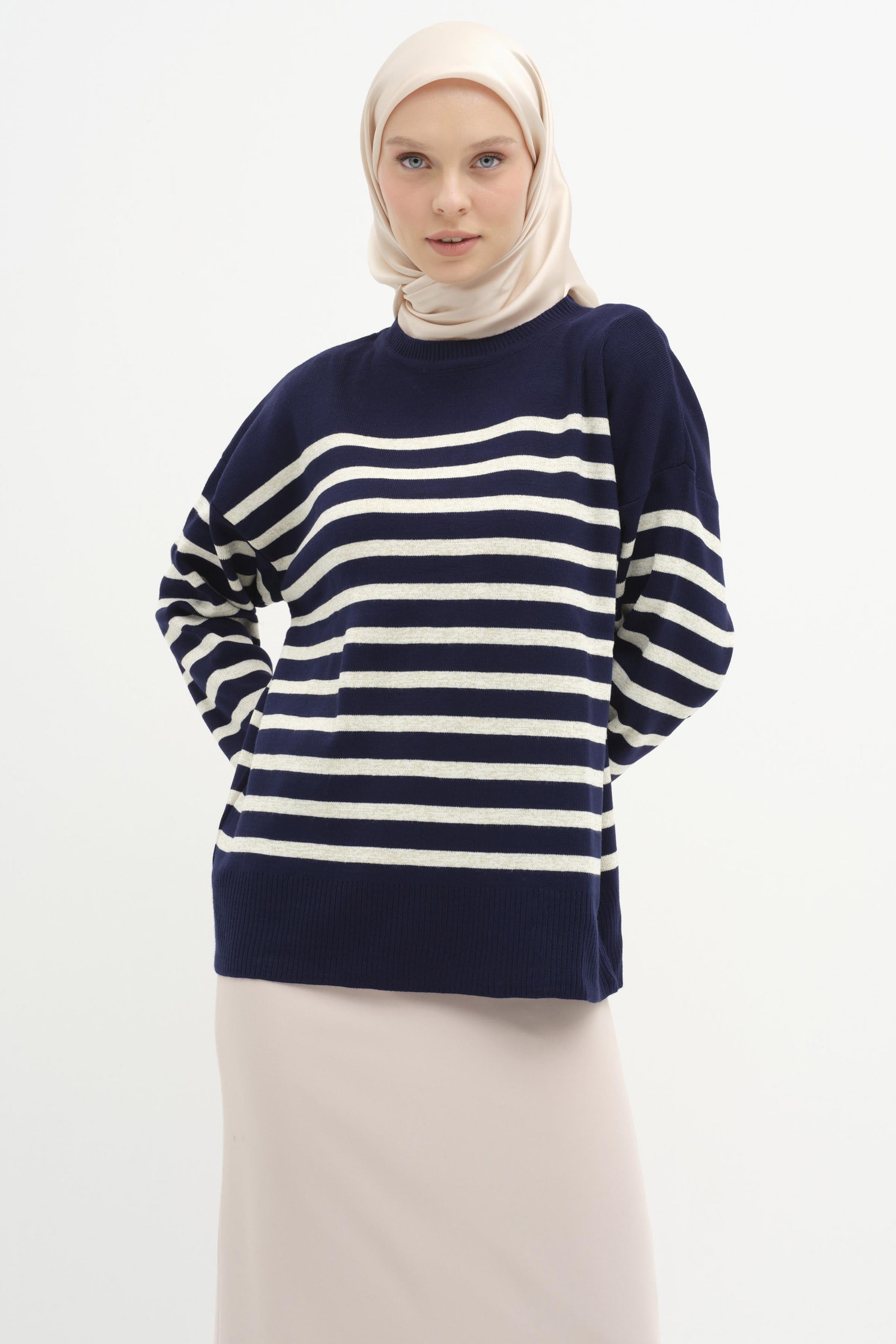 Çizgili Düşük Kol Triko Kazak - Lacivert - Ekru TUGBA