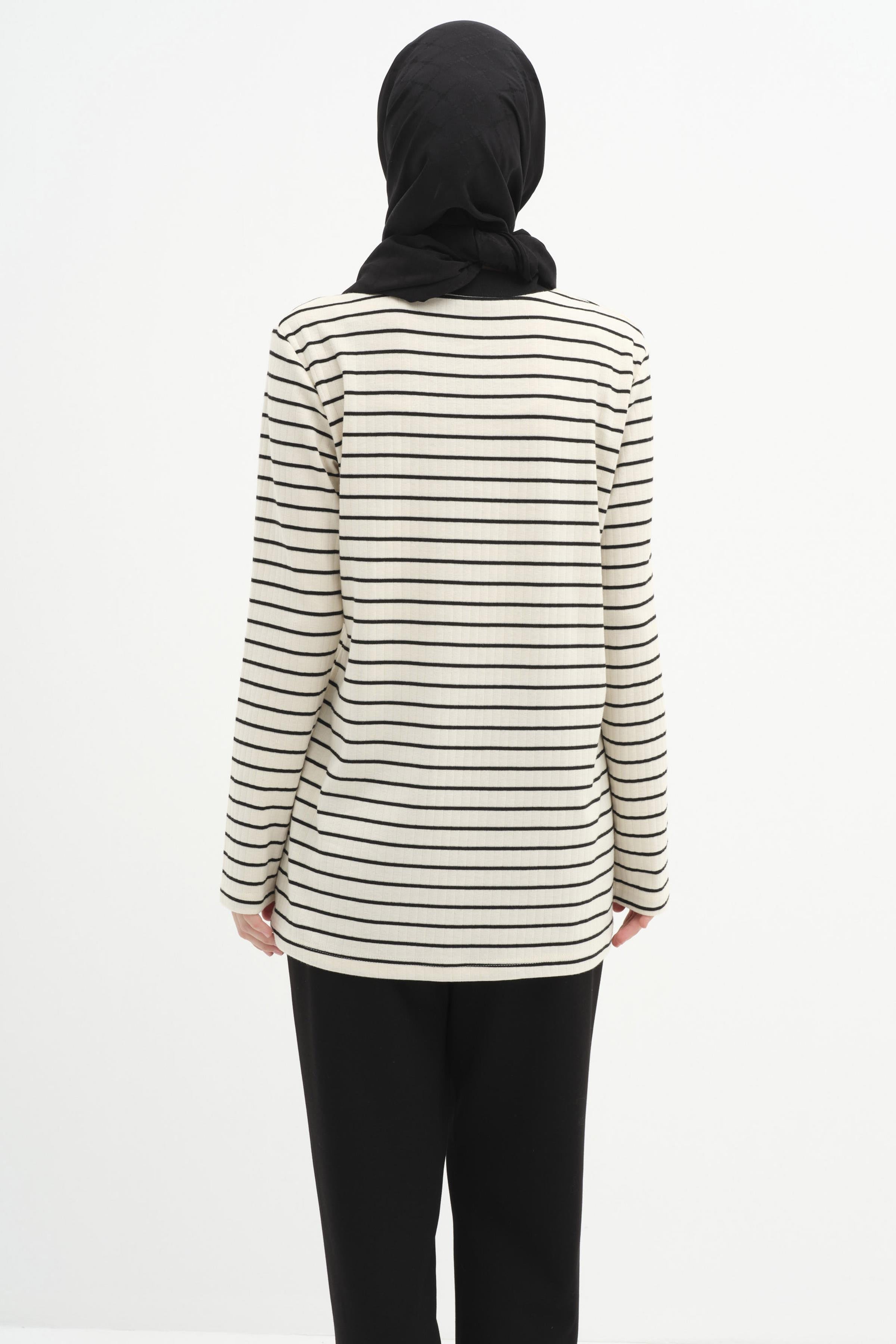 Çizgili Örme Bluz - Siyah TUGBA