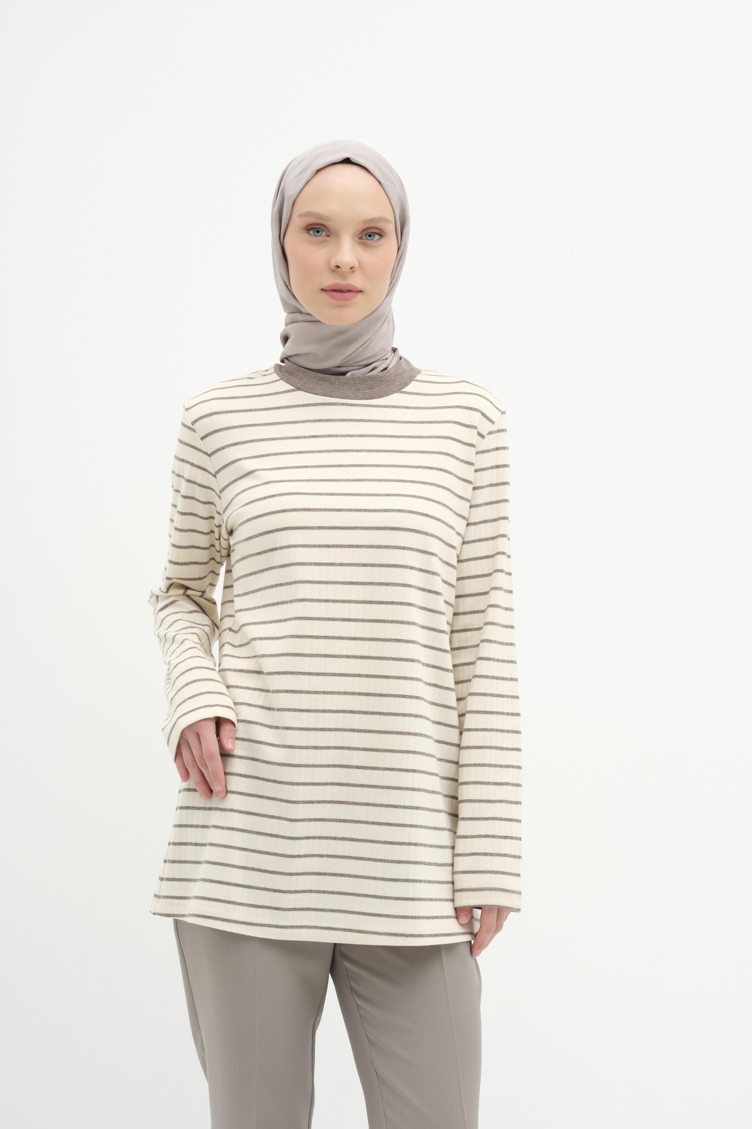 Çizgili Örme Bluz - Vizon TUGBA