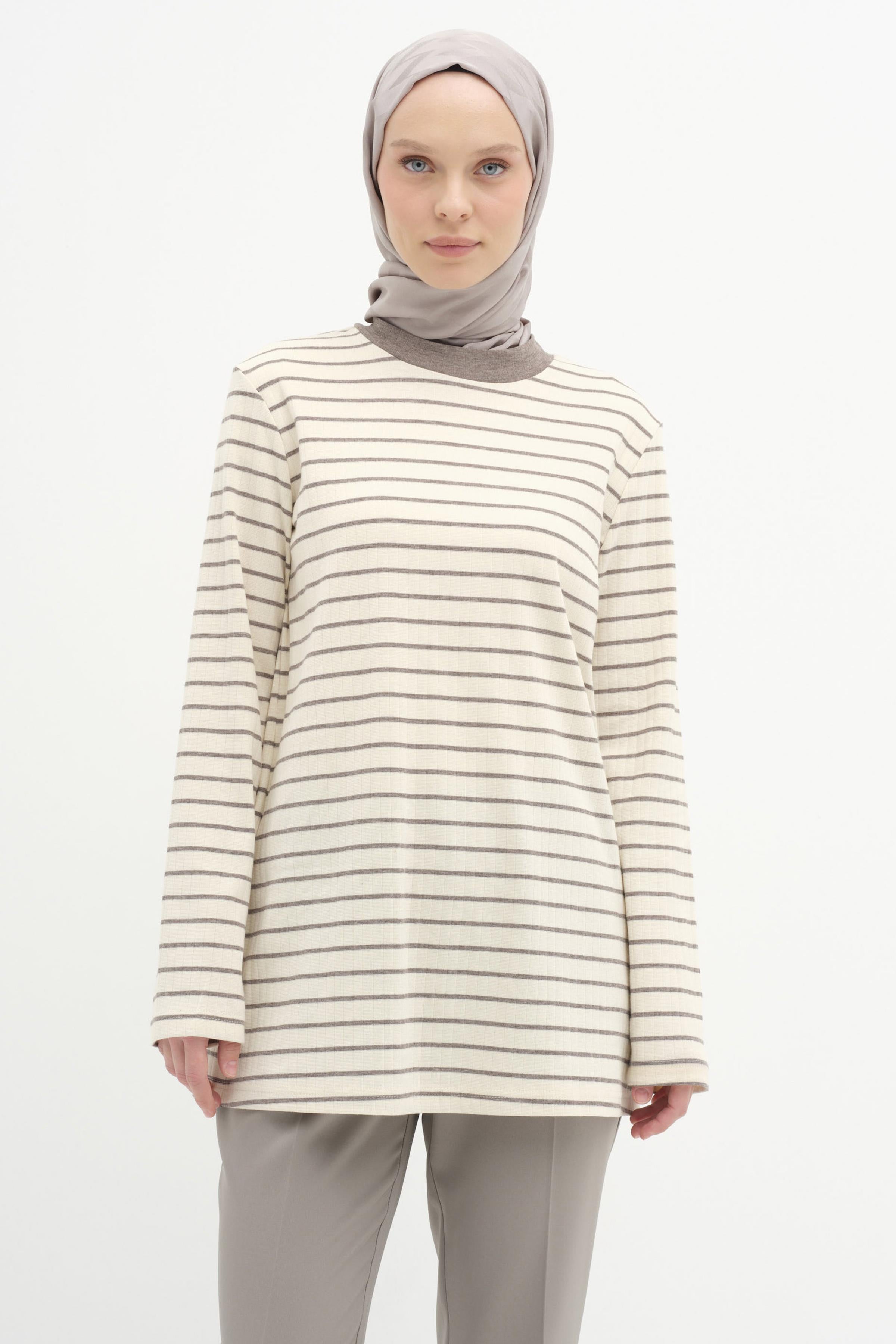 Çizgili Örme Bluz - Vizon TUGBA