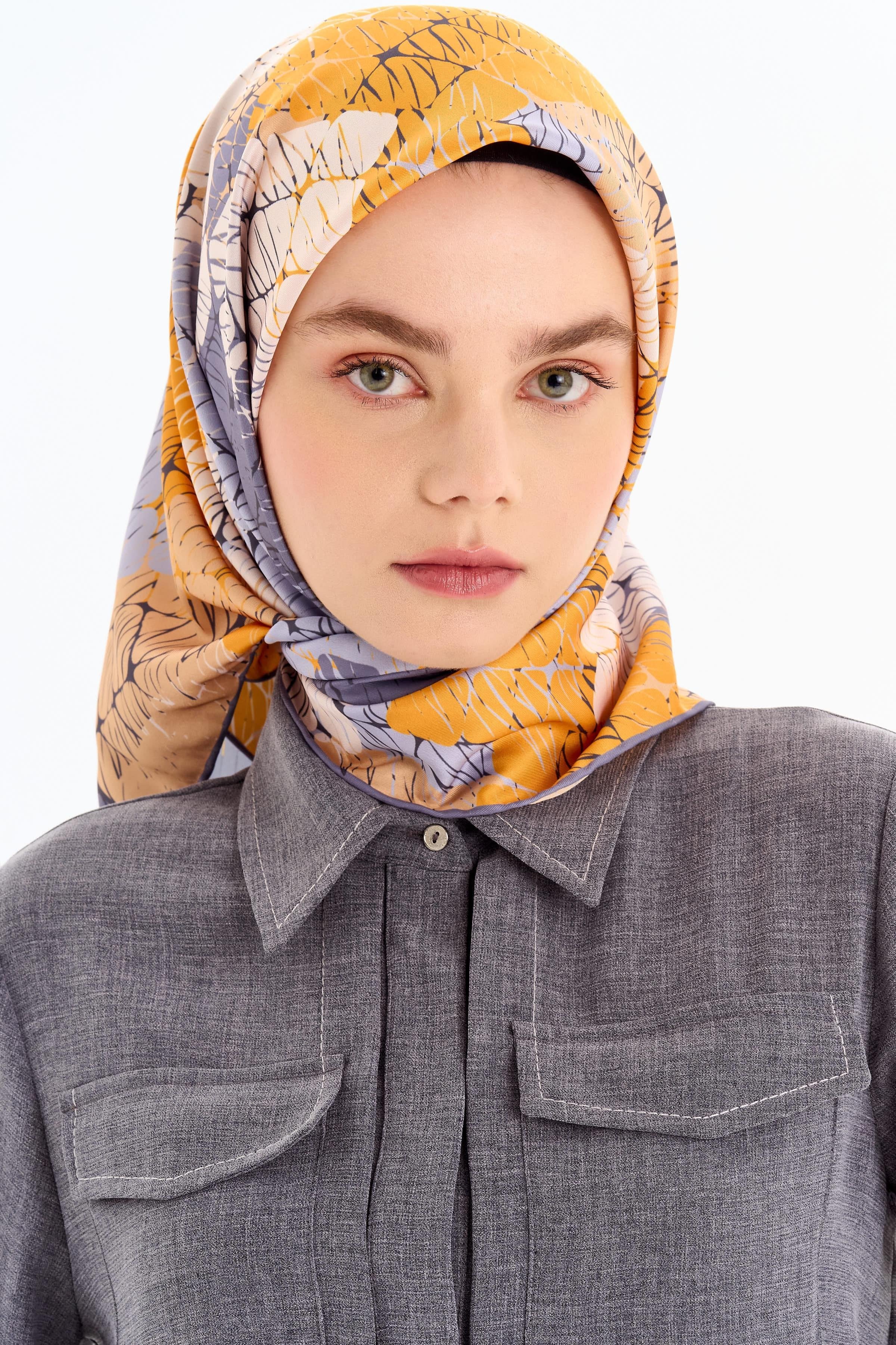 Çizgisel Dama Desenli Stil Eşarp - Sarı TUGBA