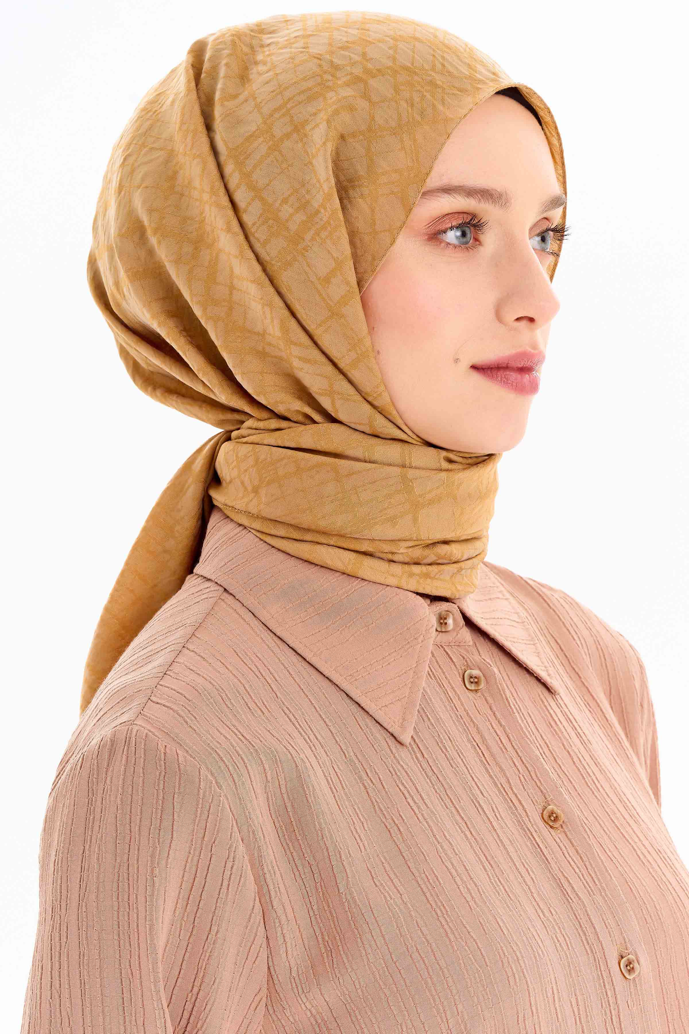 Çizik Desen Viskon Şal - Camel TUGBA