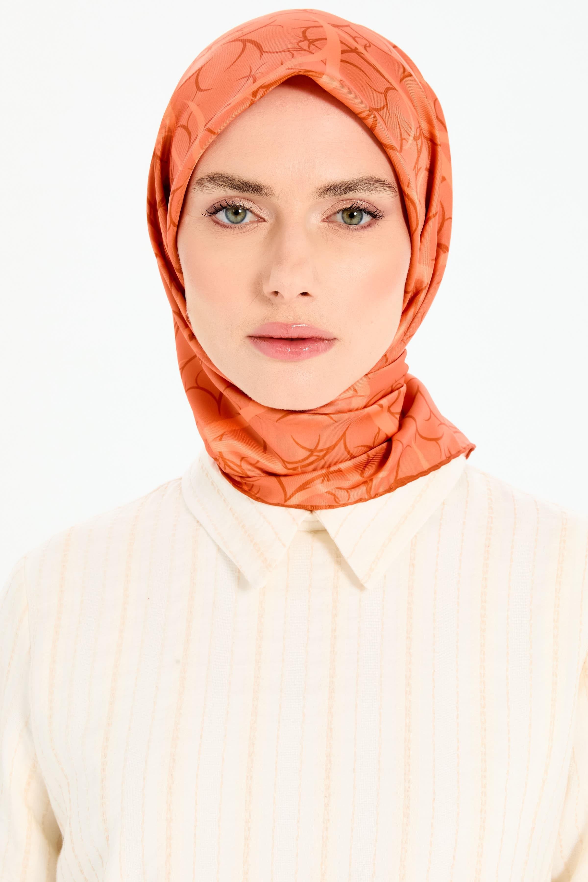 Dairesel Çizgi Desenli Stil Eşarp - Oranj TUGBA