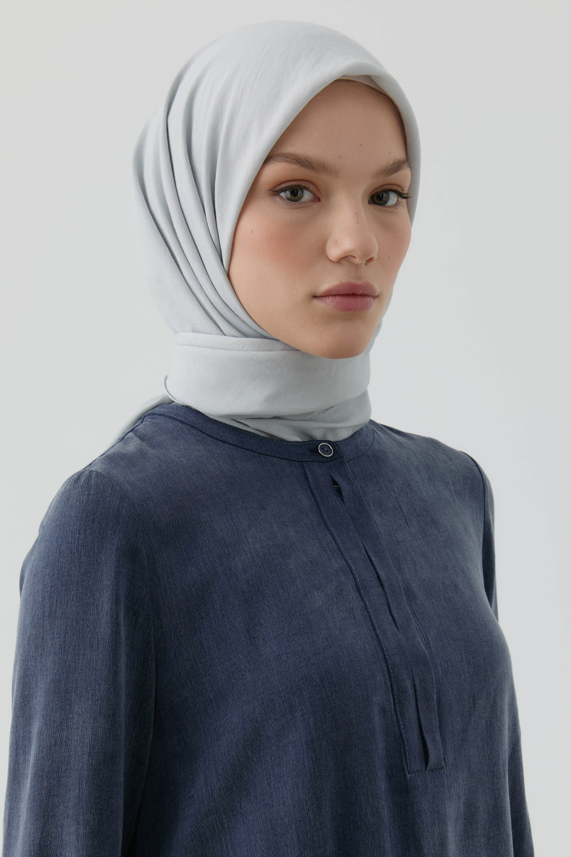 Dalga Desen Stil Eşarp - Gümüş TUGBA