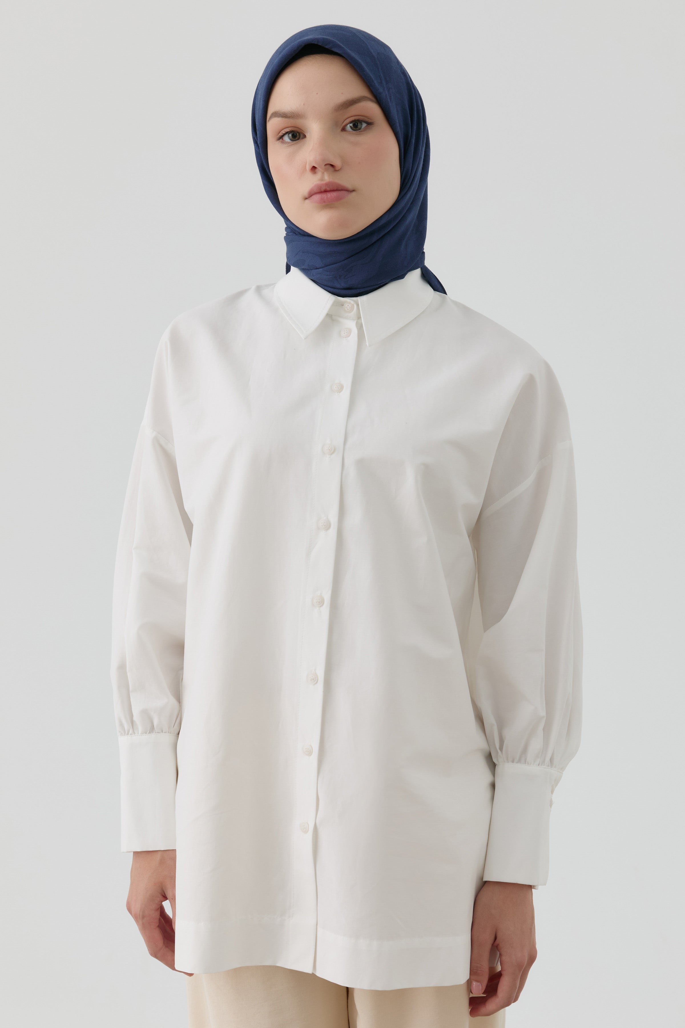 Dalga Desen Stil Eşarp - Lacivert TUGBA