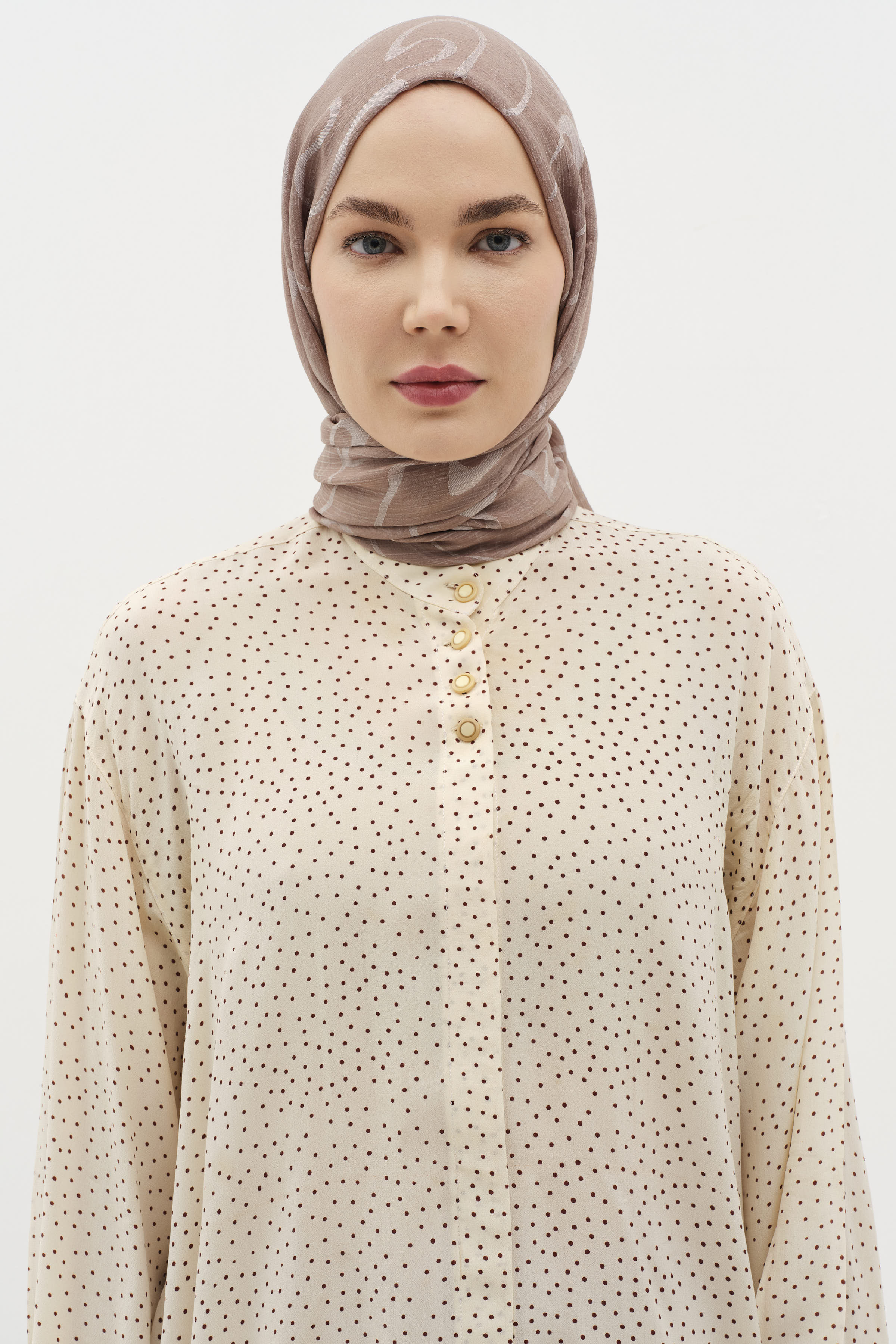 Dalga Desenli Floş Şal - Kum TUĞBA