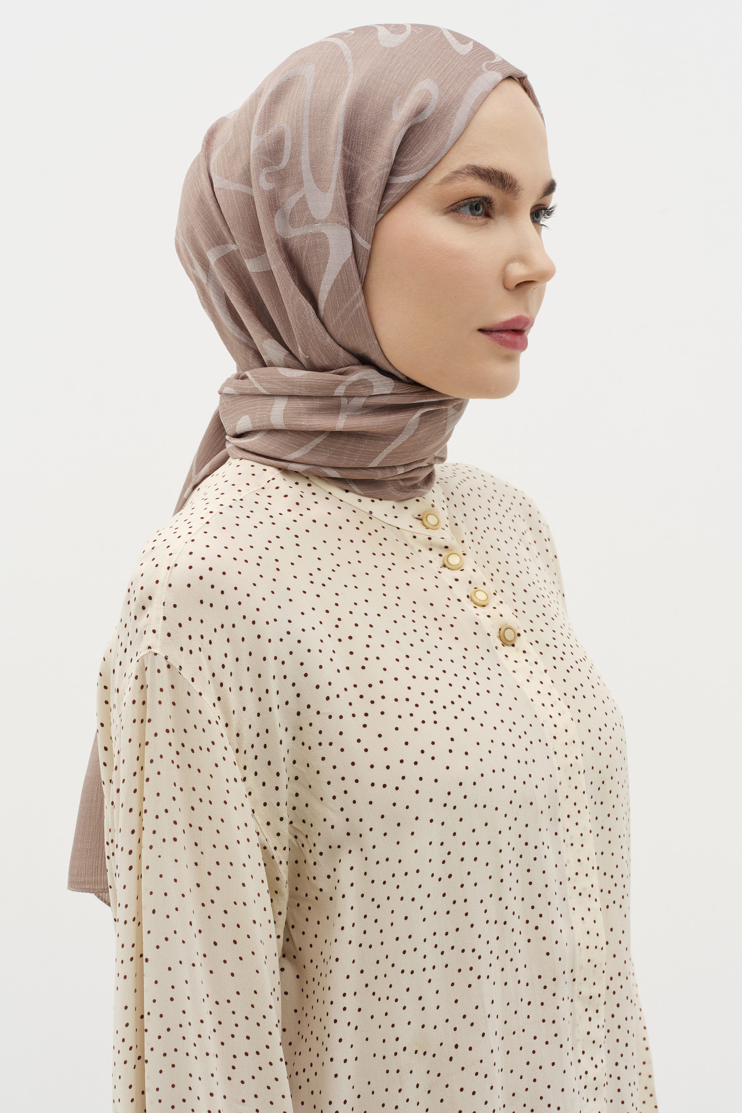 Dalga Desenli Floş Şal - Kum TUĞBA