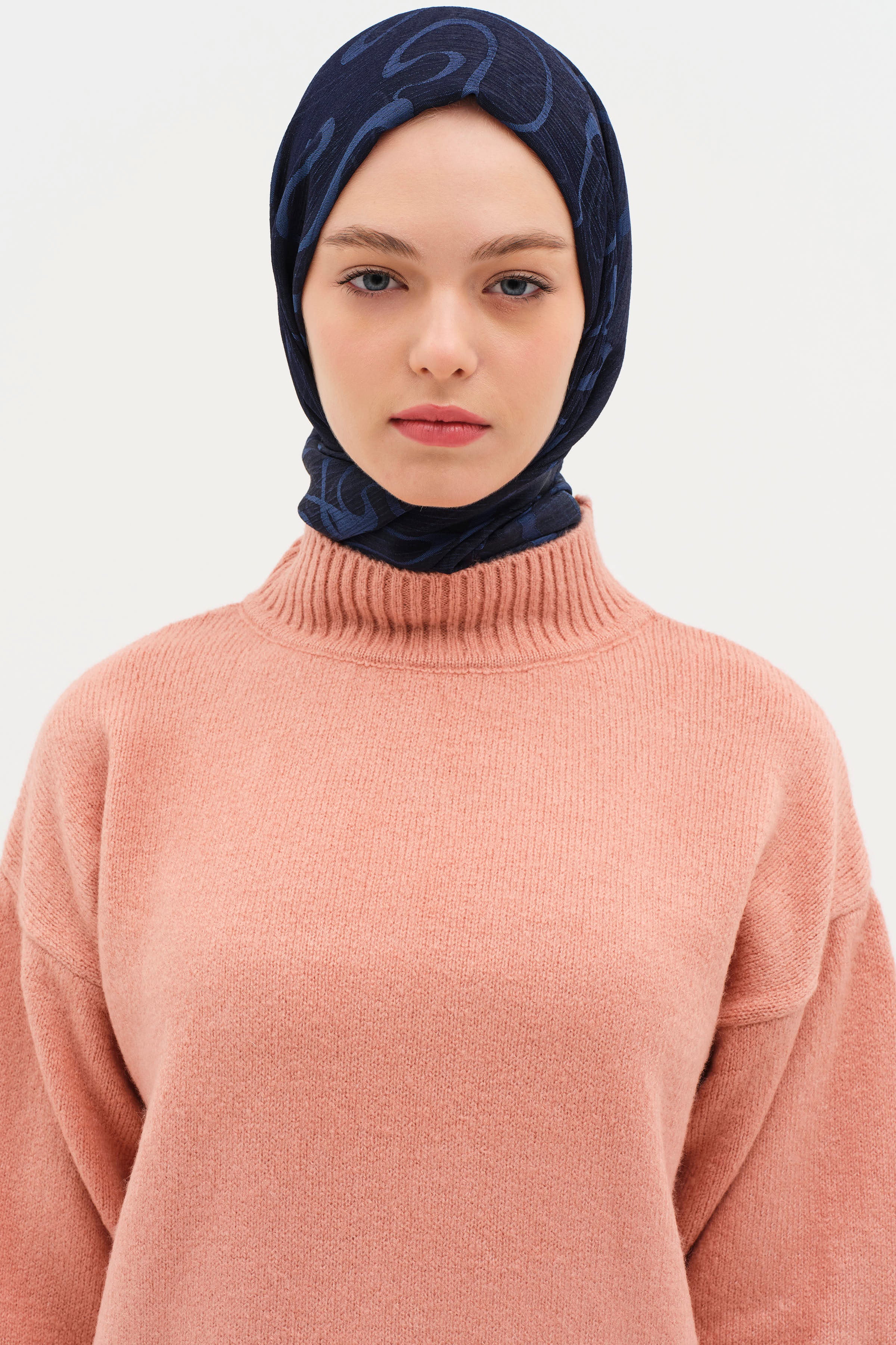 Dalga Desenli Floş Şal - Lacivert TUGBA