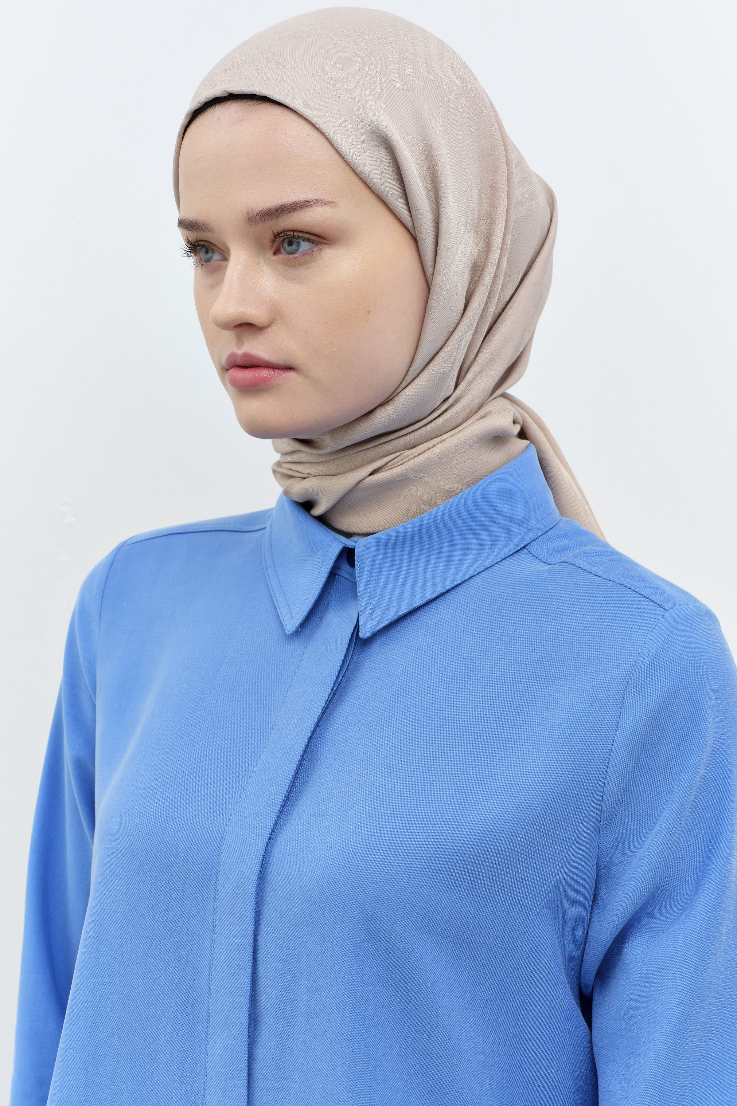 Dalga Desenli Şal - Bej TUGBA