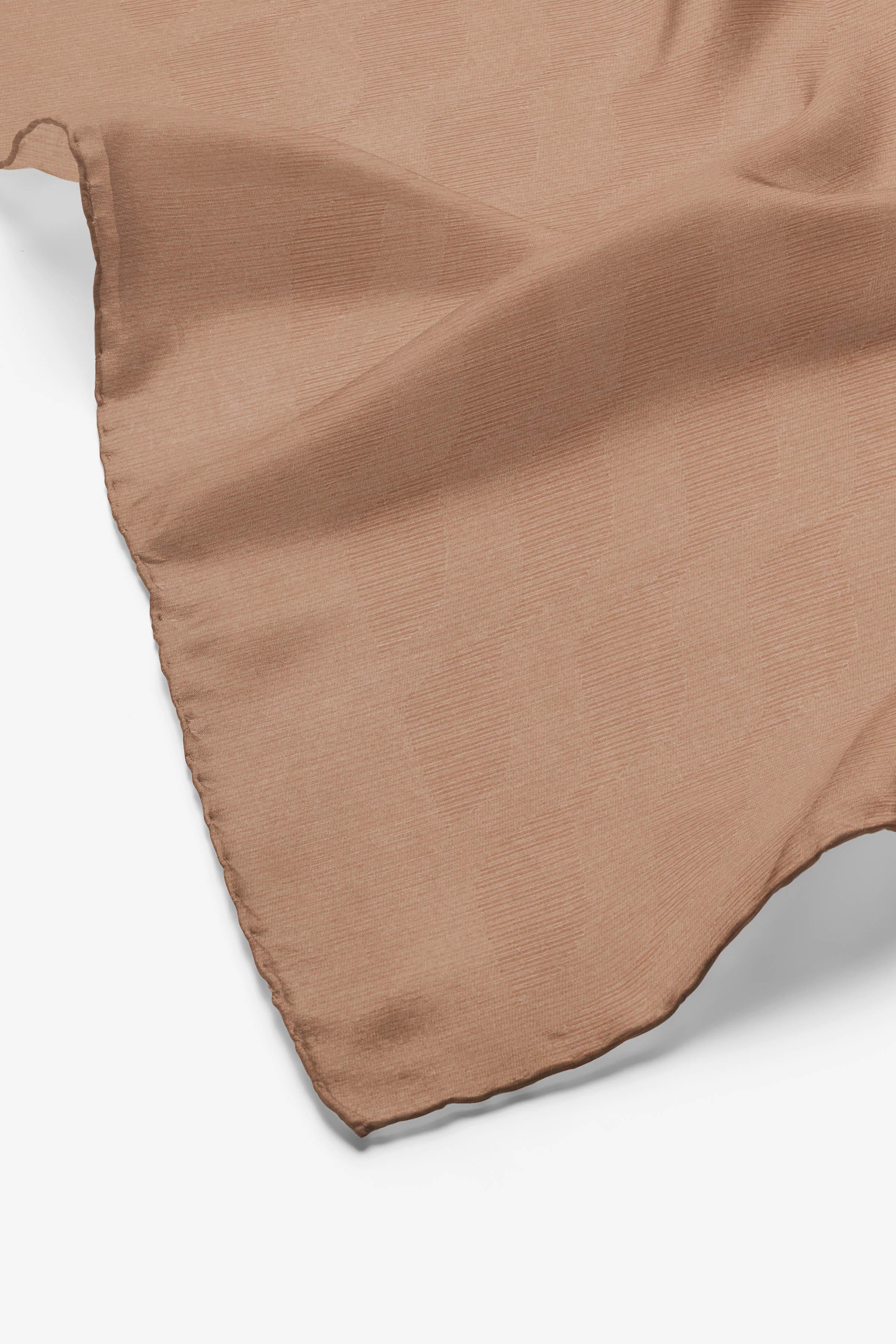 Dalga Desenli Zeugma Eşarp - Açık Kahve TUGBA