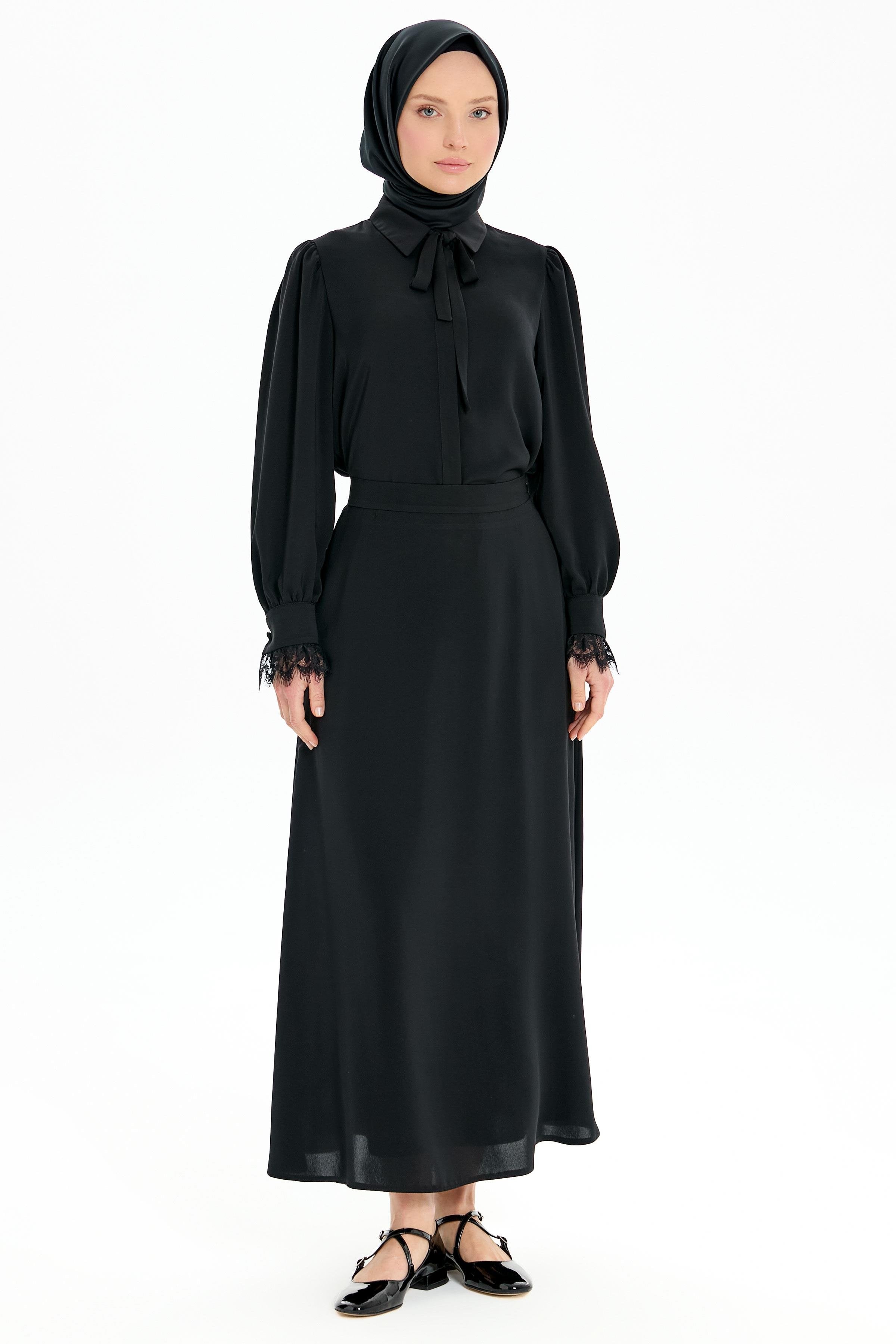 Dantel Detaylı Gömlek Etek Takım - Siyah TUGBA