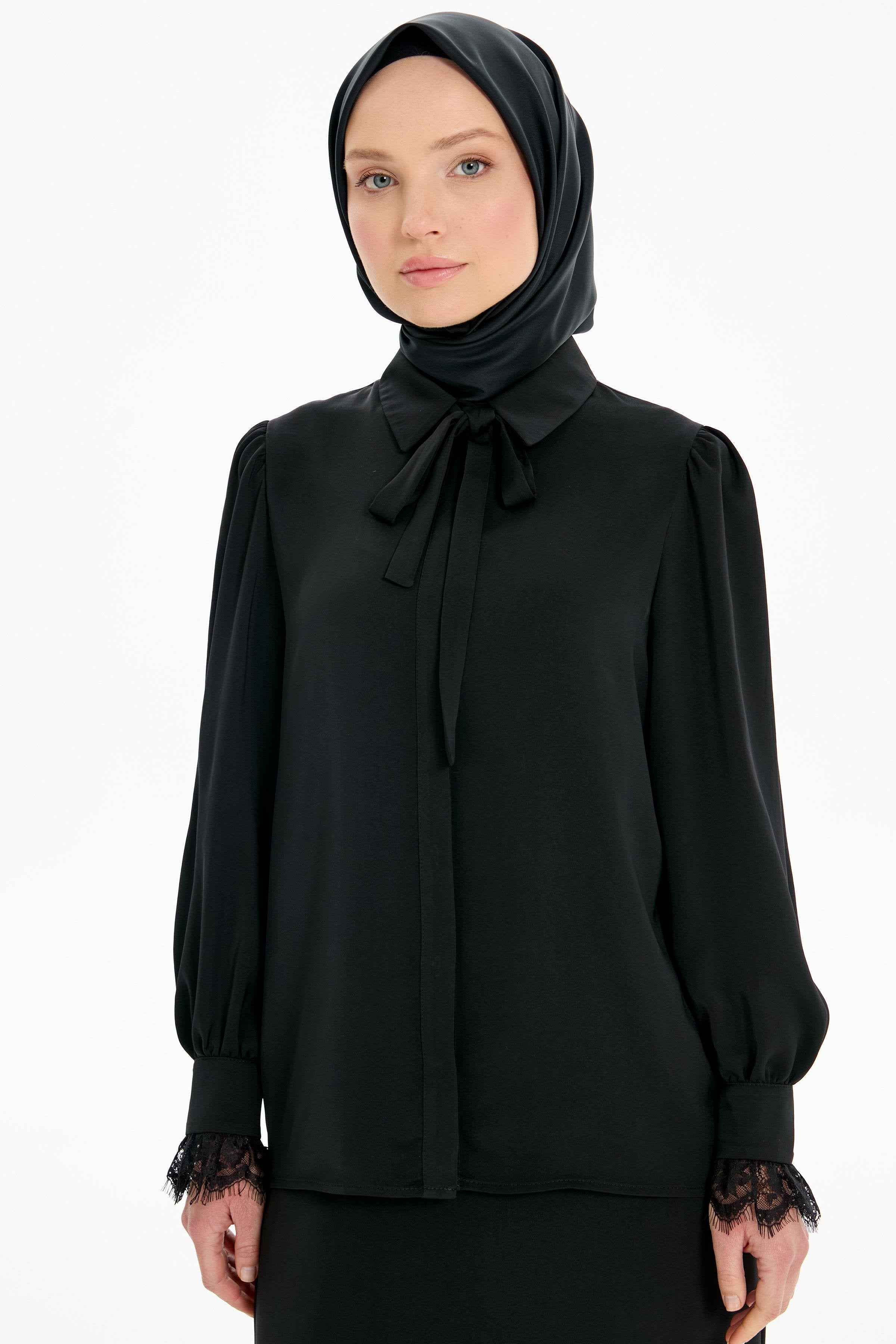 Dantel Detaylı Gömlek Etek Takım - Siyah TUGBA