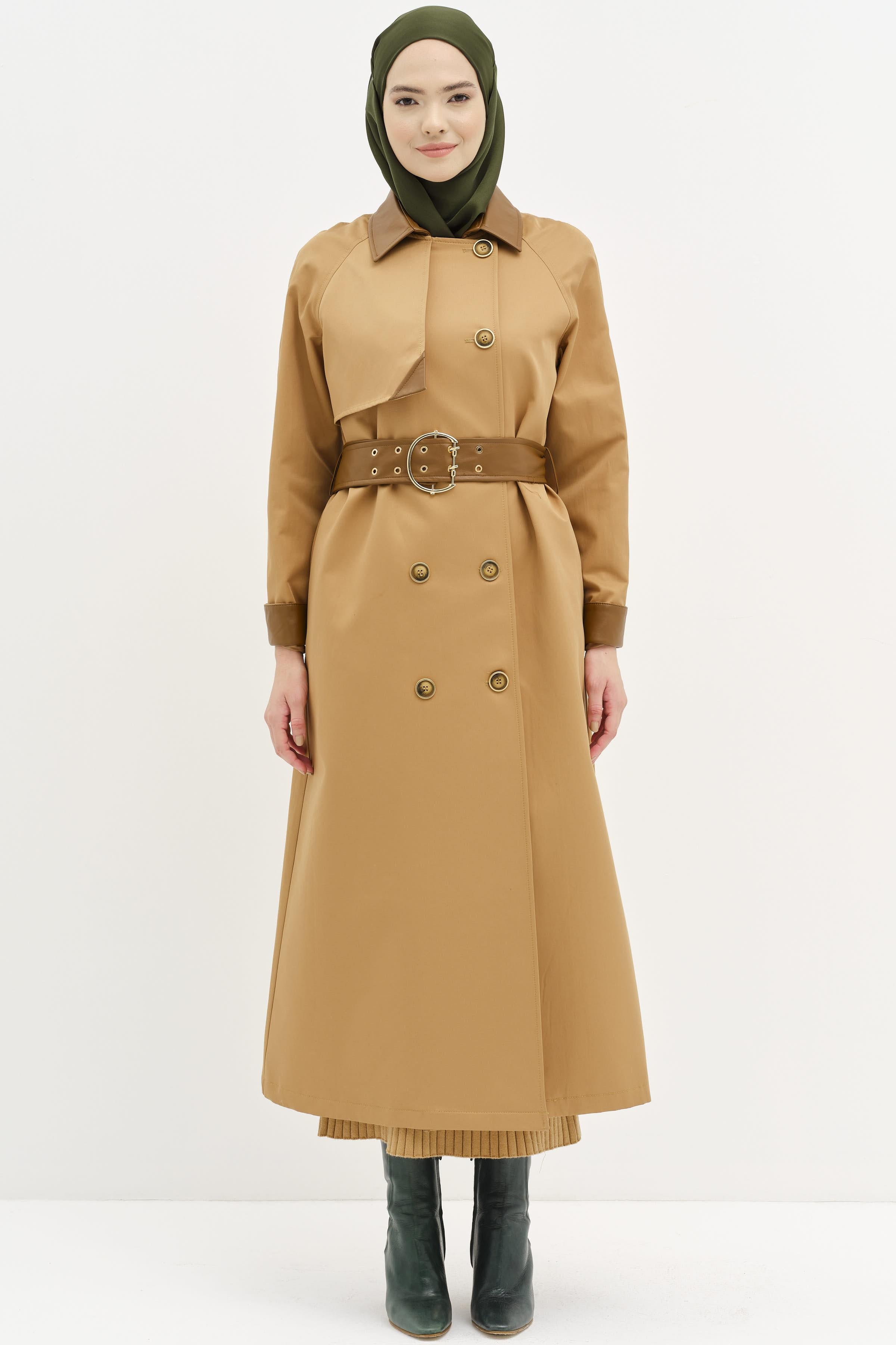 Deri Garnili Kuşgözlü Kemer Detaylı Trençkot - Camel TUGBA