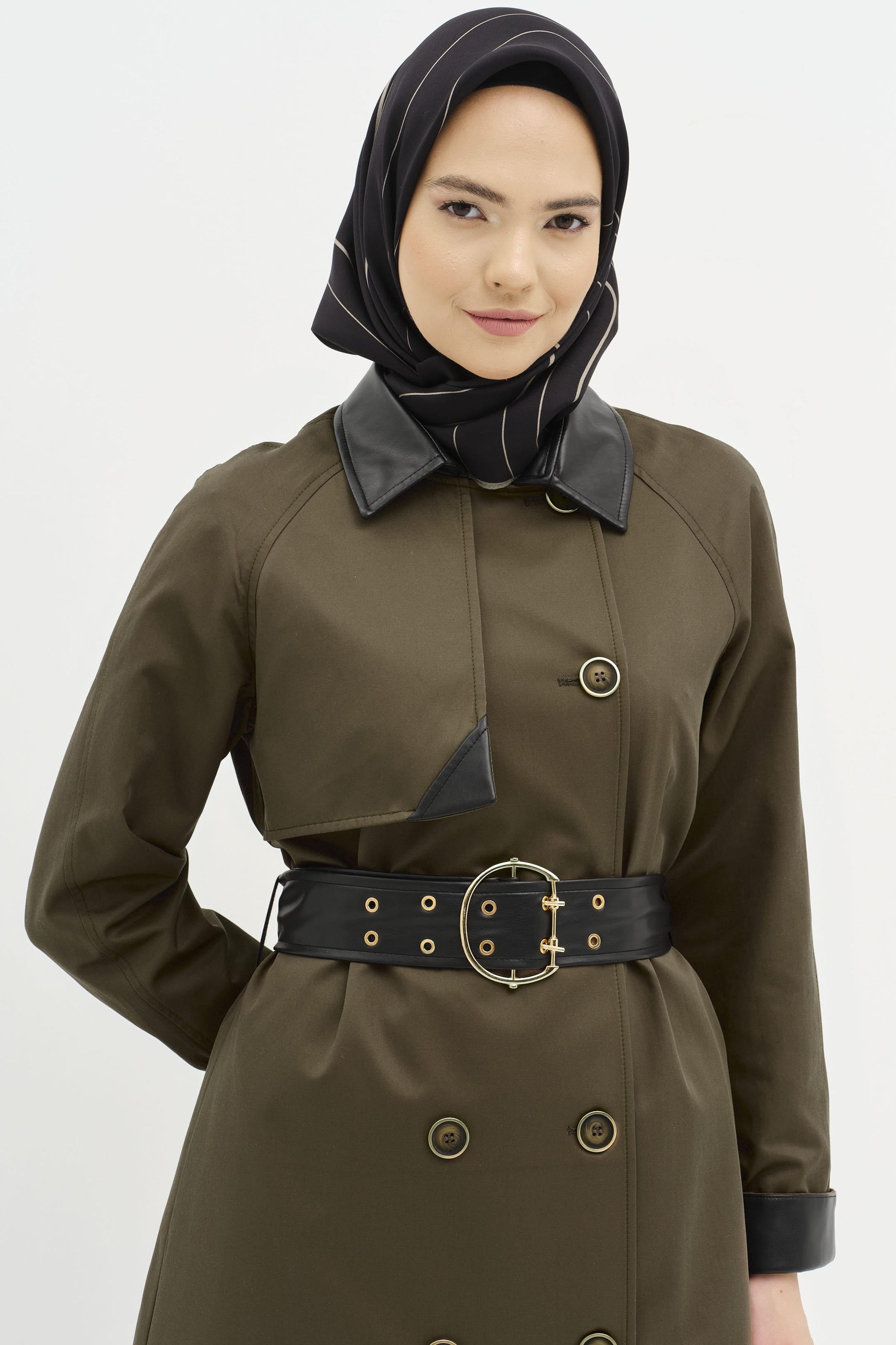 Deri Garnili Kuşgözlü Kemer Detaylı Trençkot - Haki TUGBA