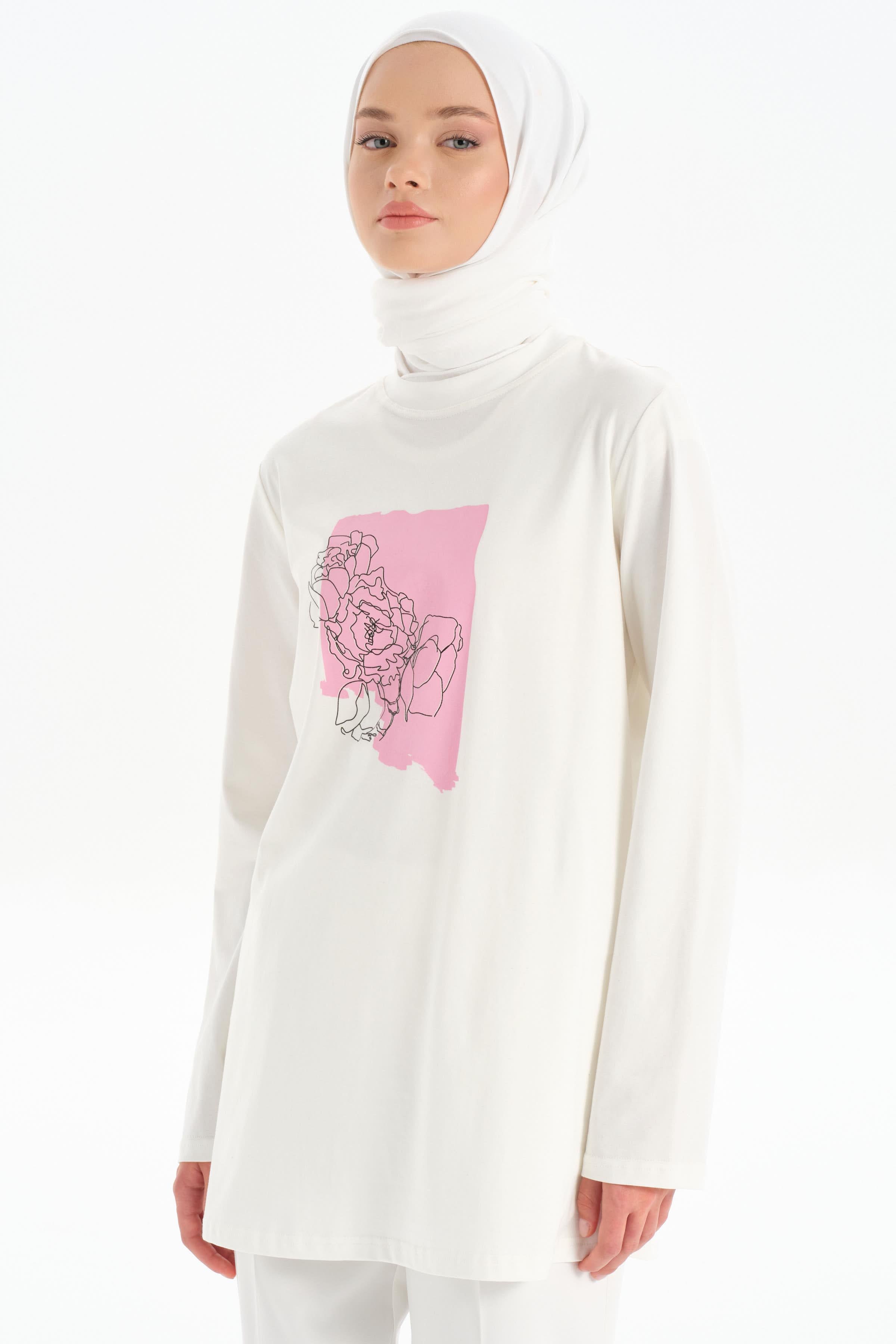 Desen Baskılı Örme Bluz - Beyaz TUGBA